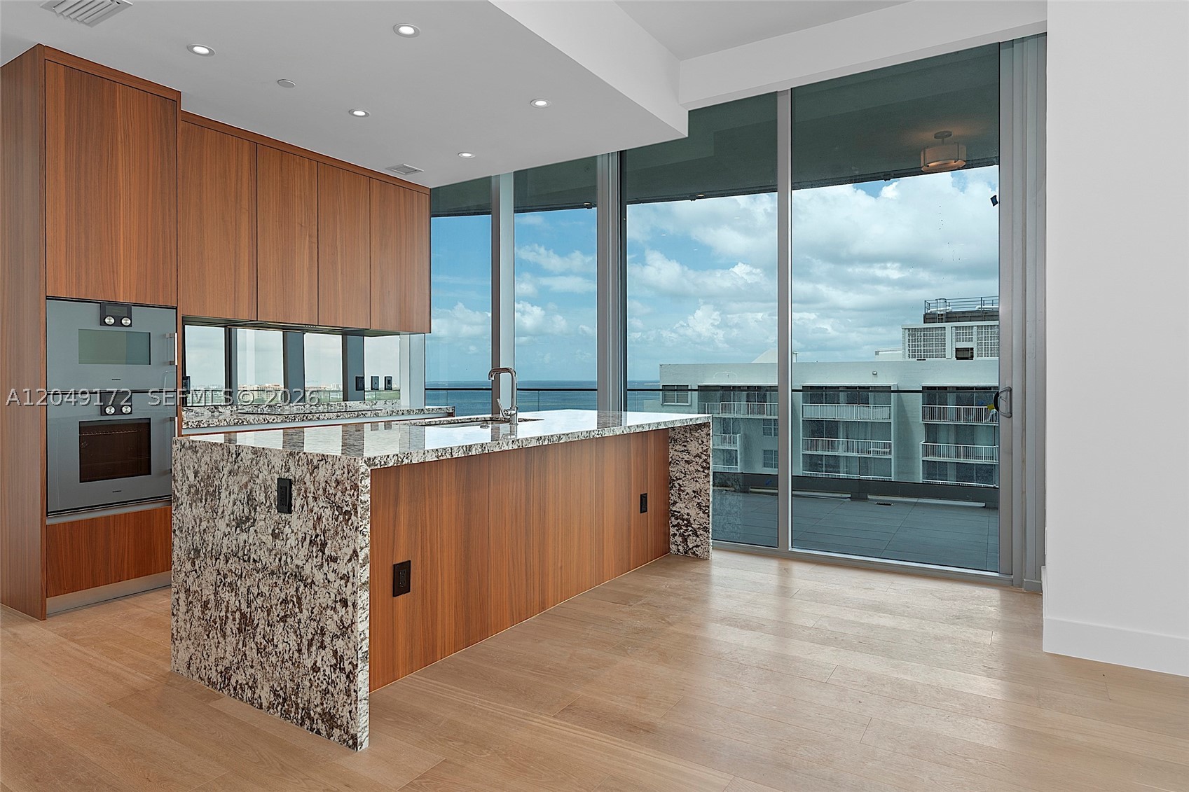 image Una Residences1