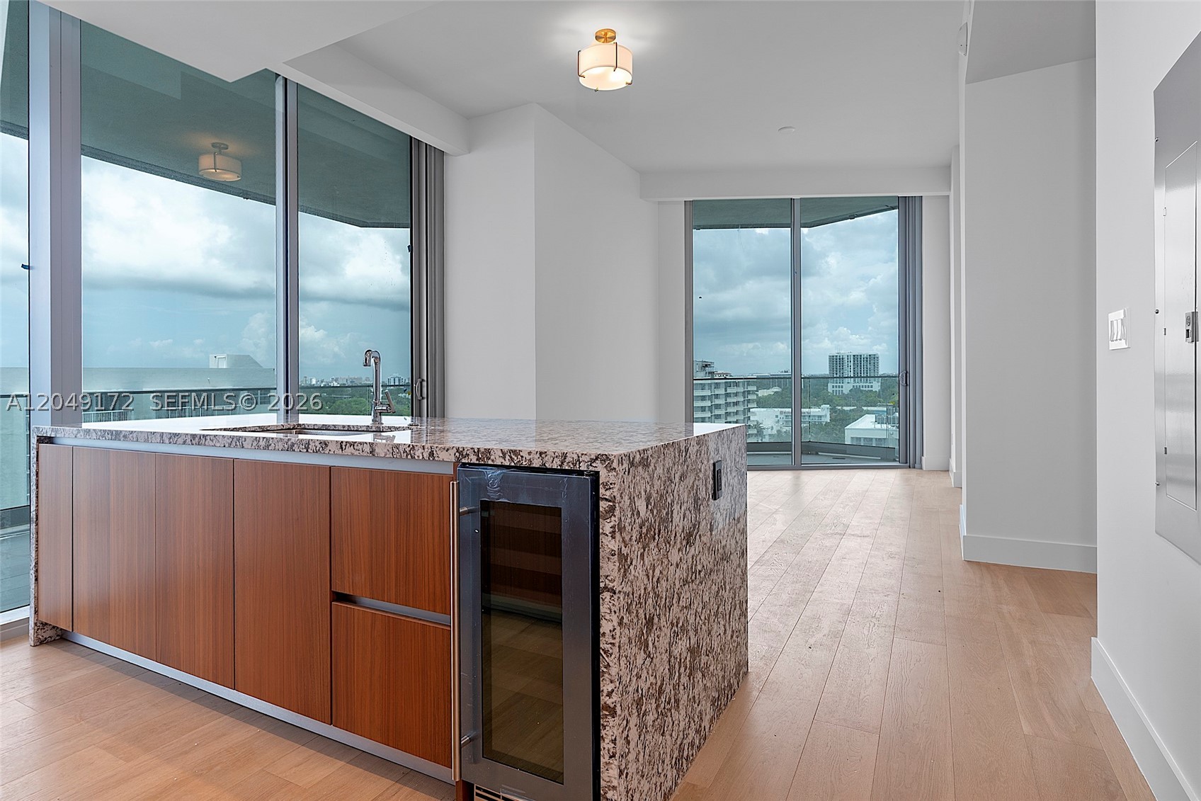 image Una Residences23