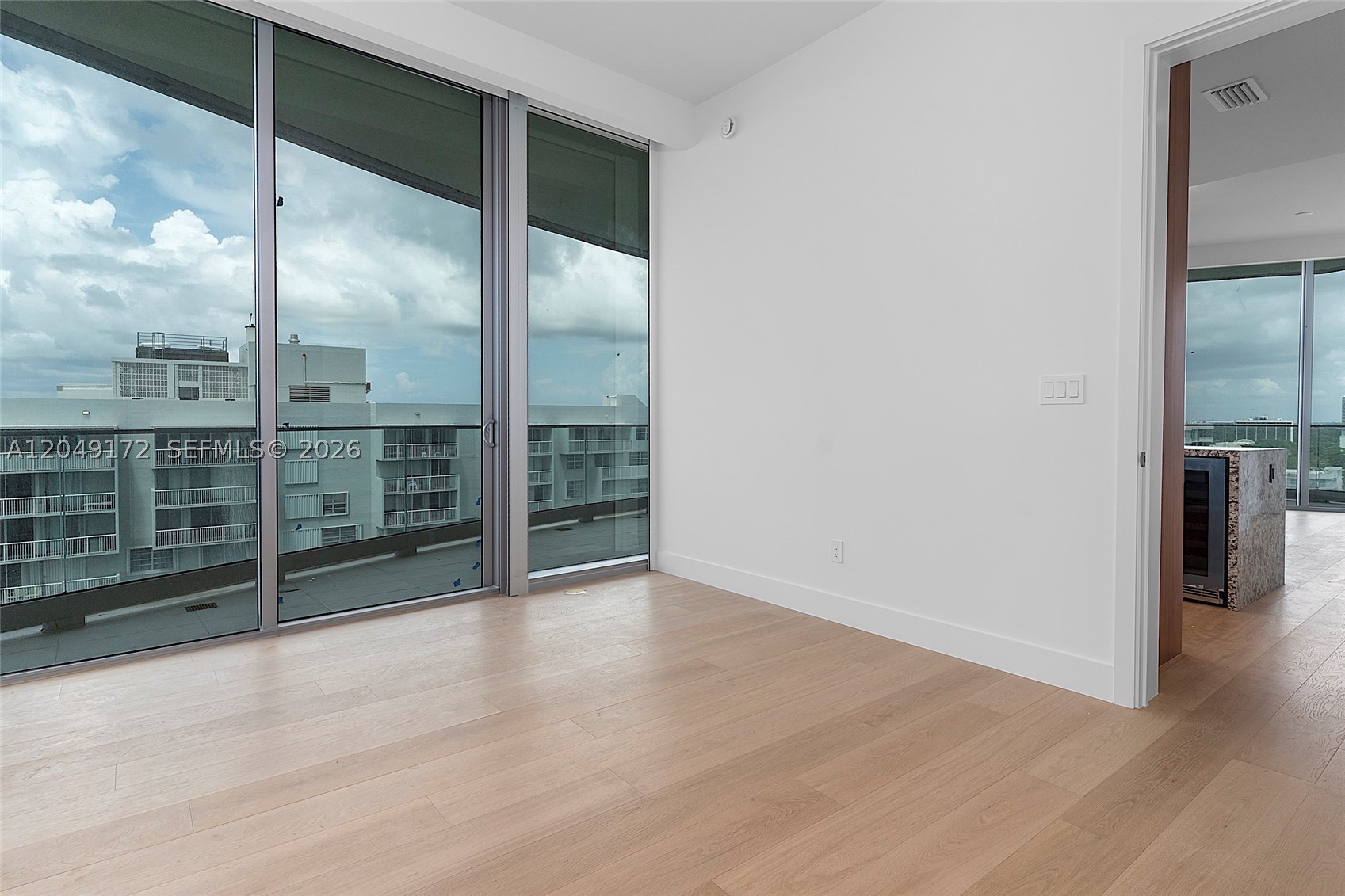 image Una Residences24