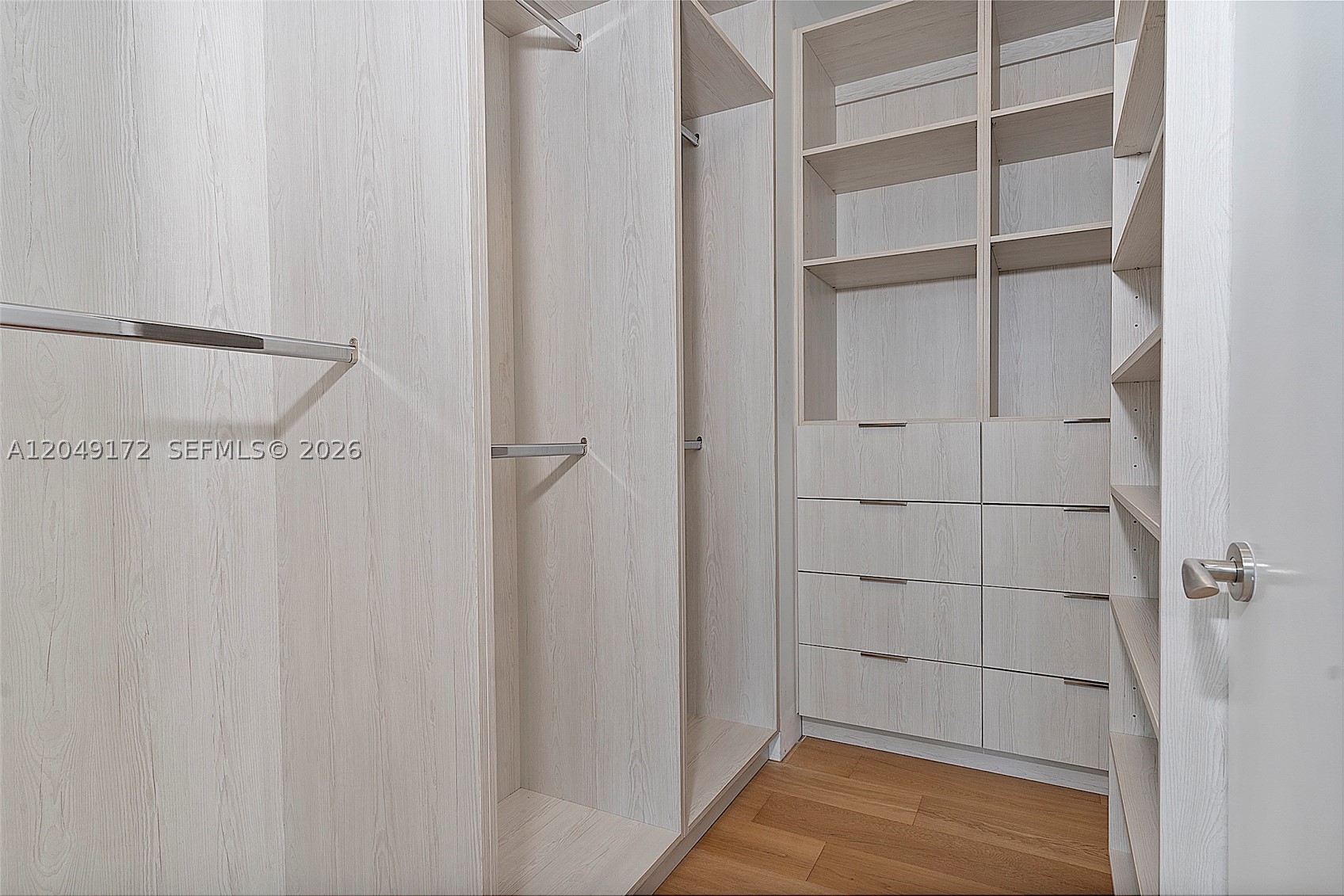 image Una Residences28