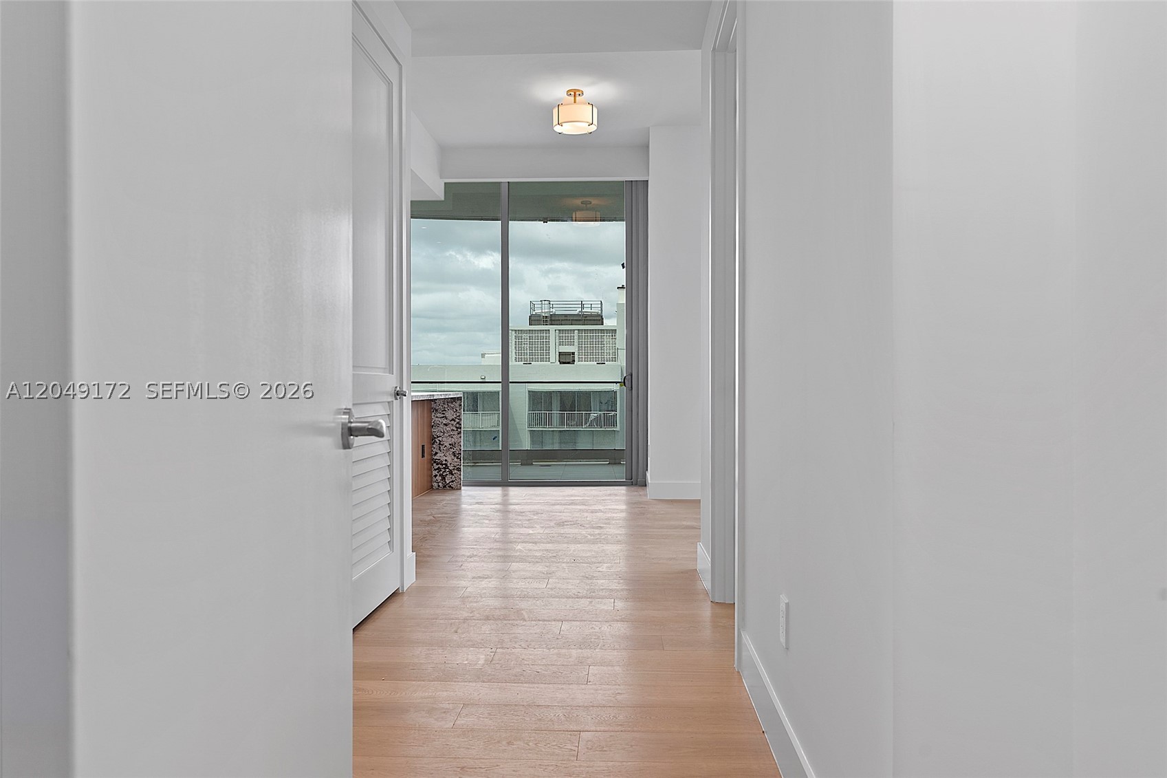 image Una Residences41