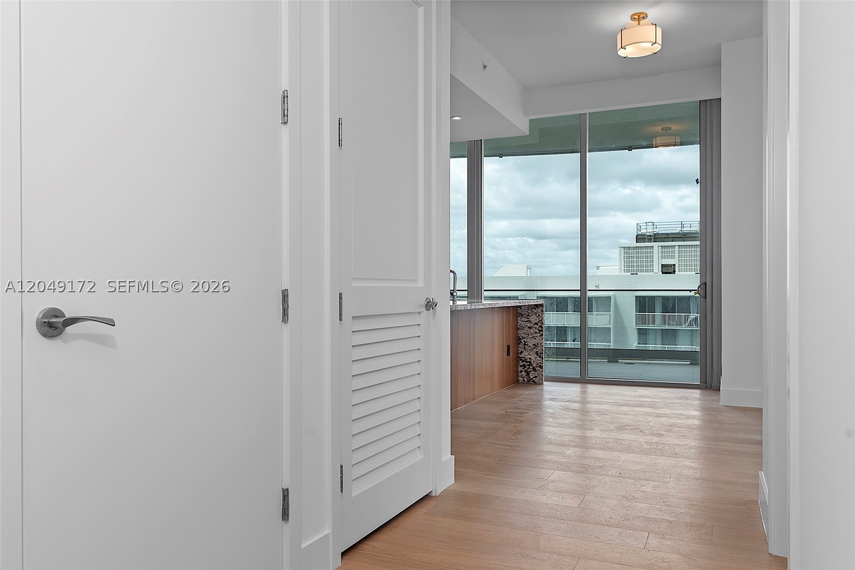 image Una Residences42