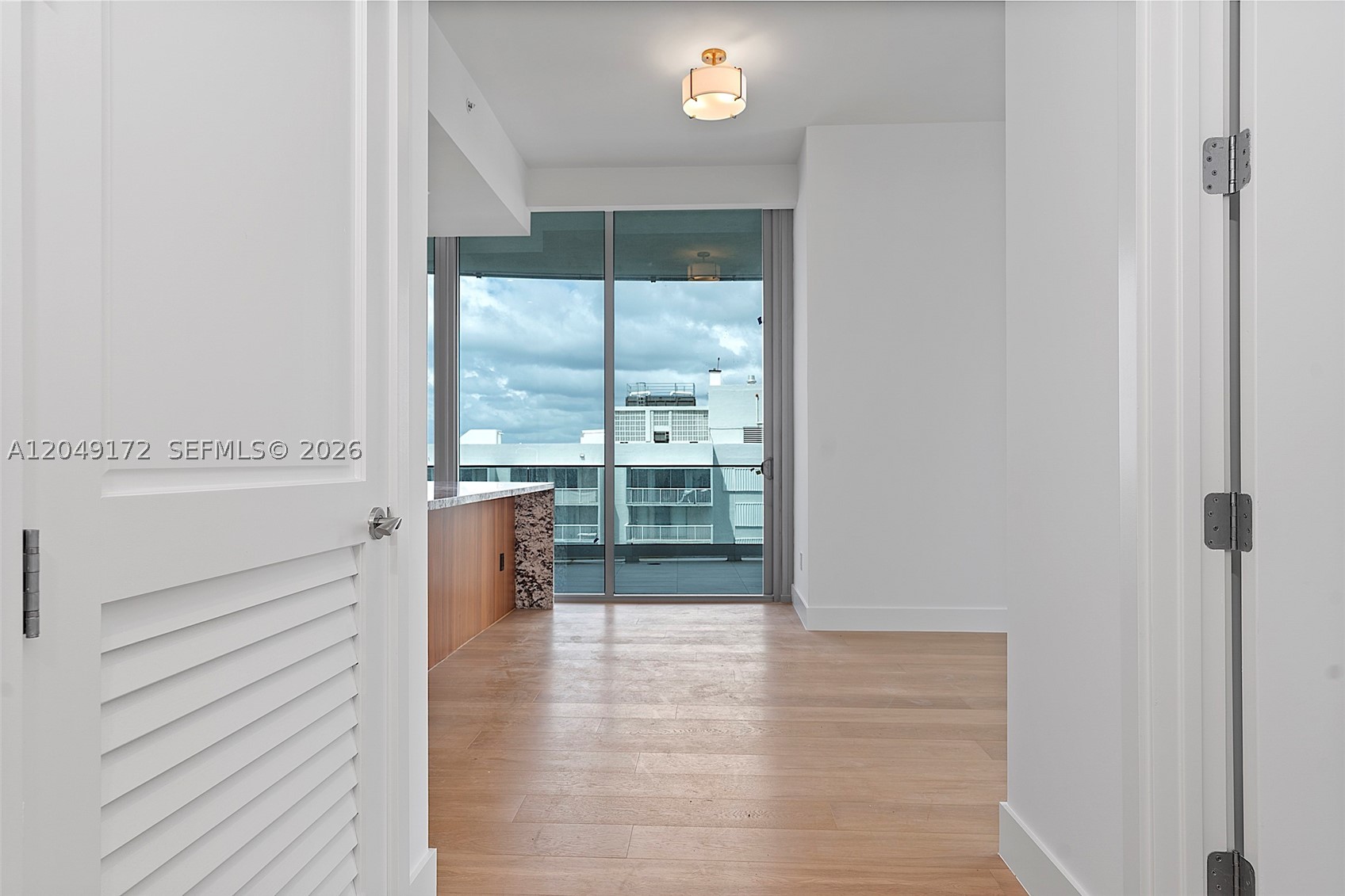 image Una Residences43