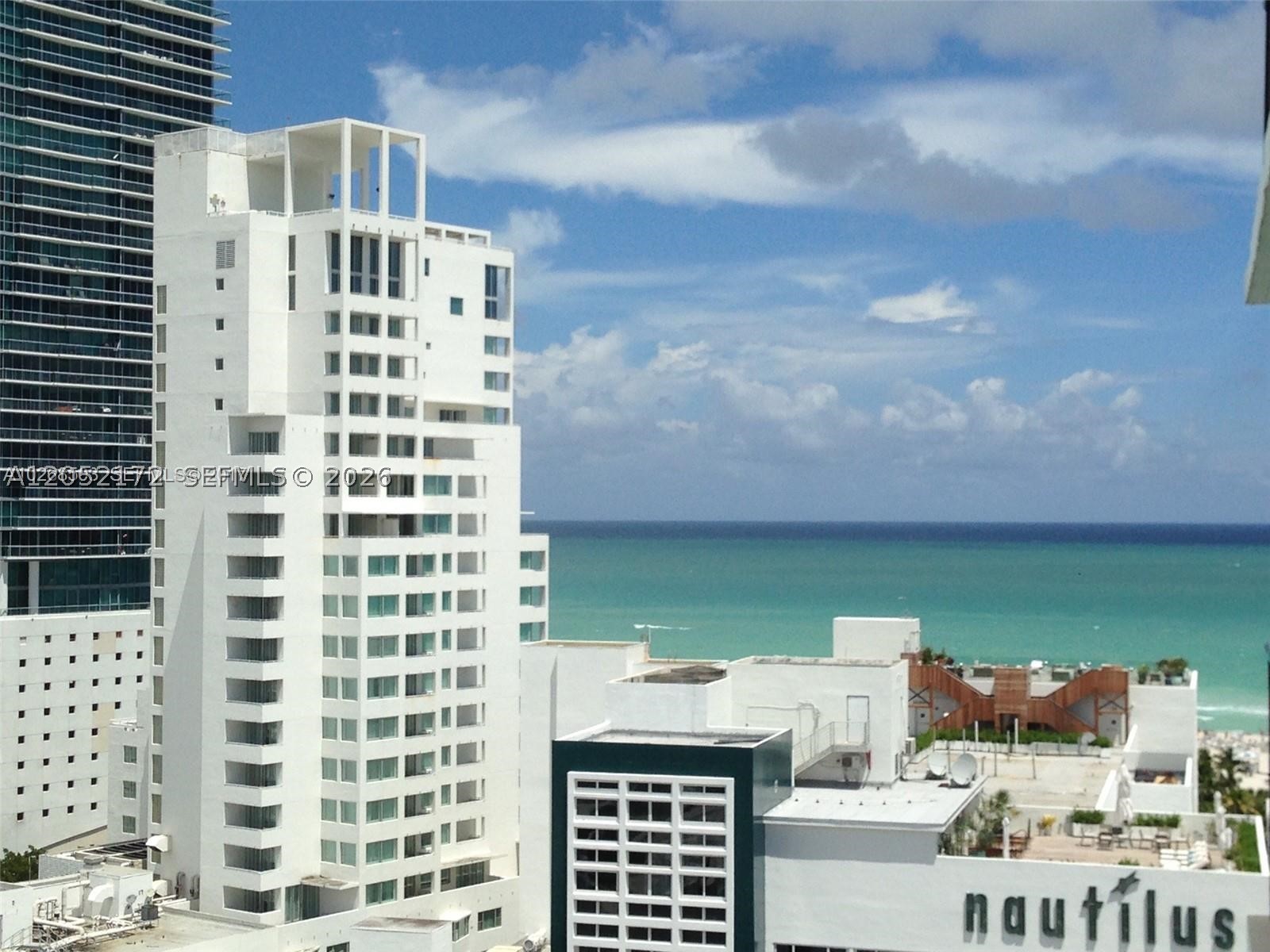 1800 Collins Ave #17A