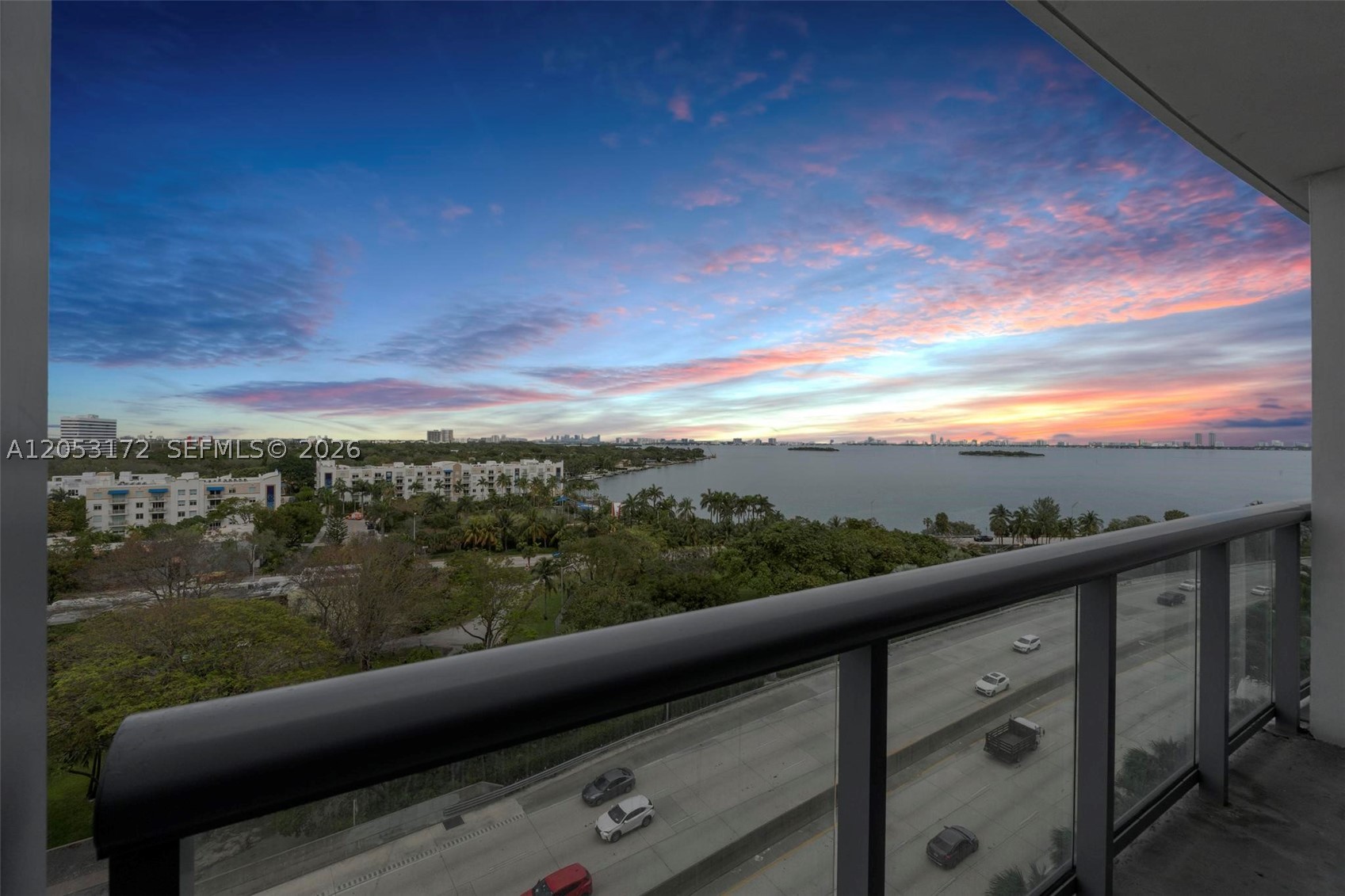 image Blue on the Bay19