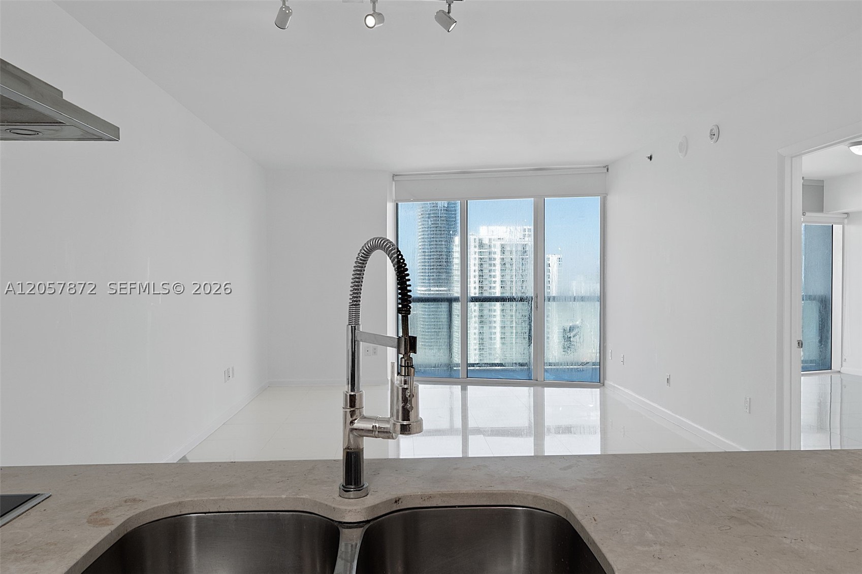 image Icon Brickell II10