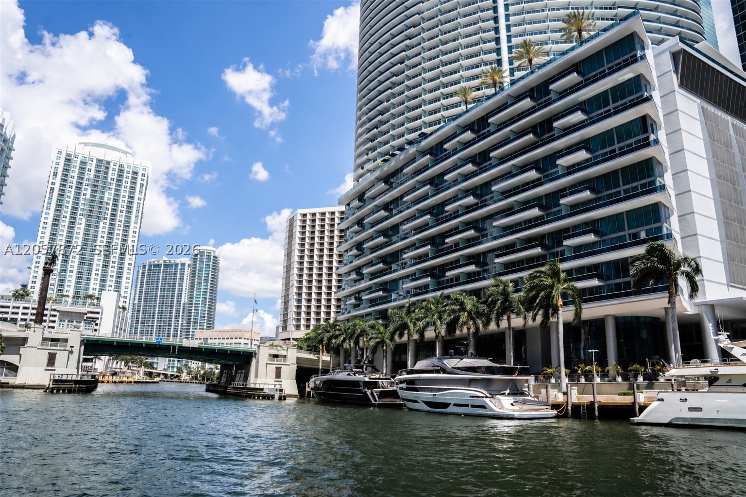 image Icon Brickell II38