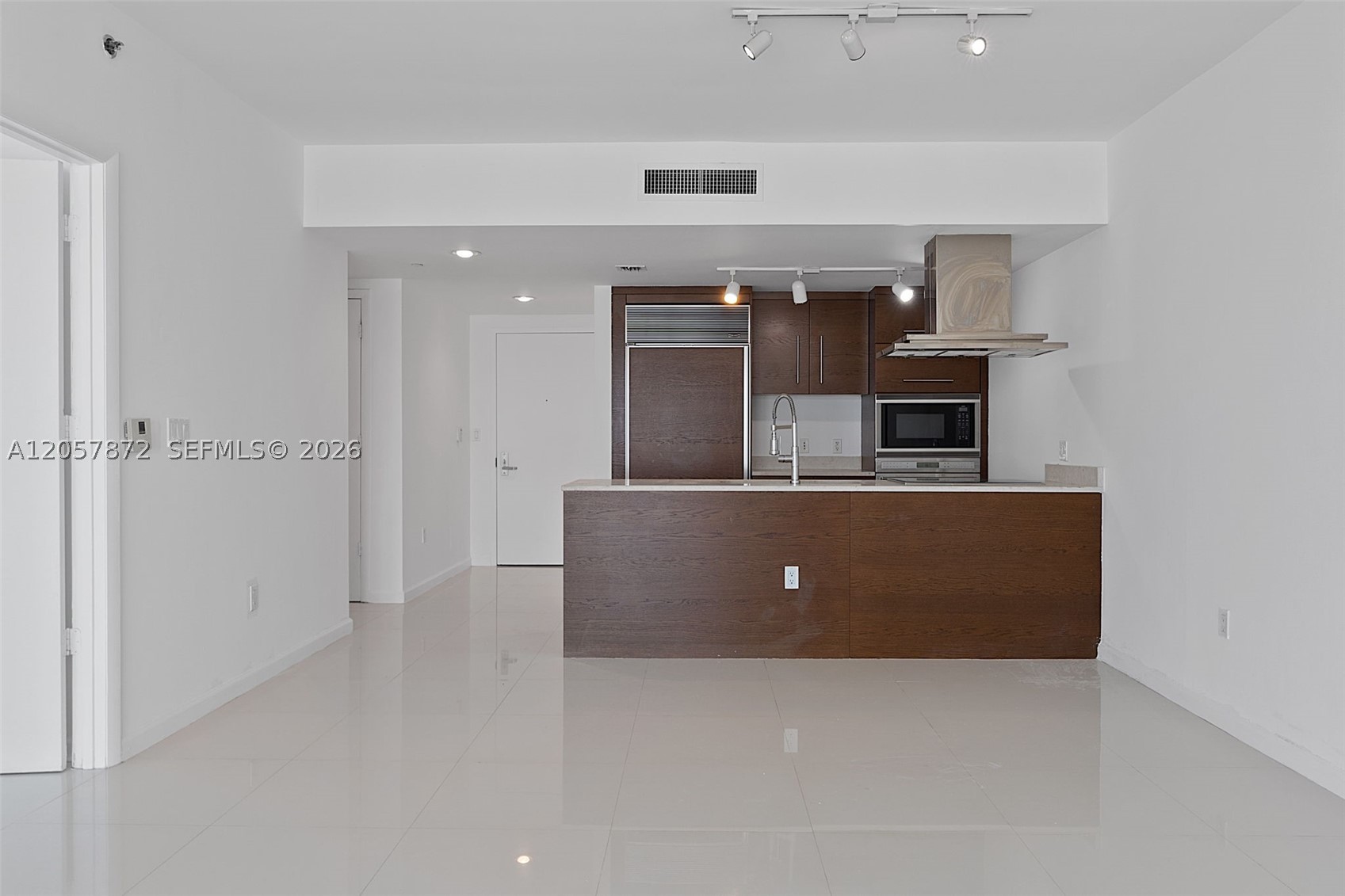 image Icon Brickell II6