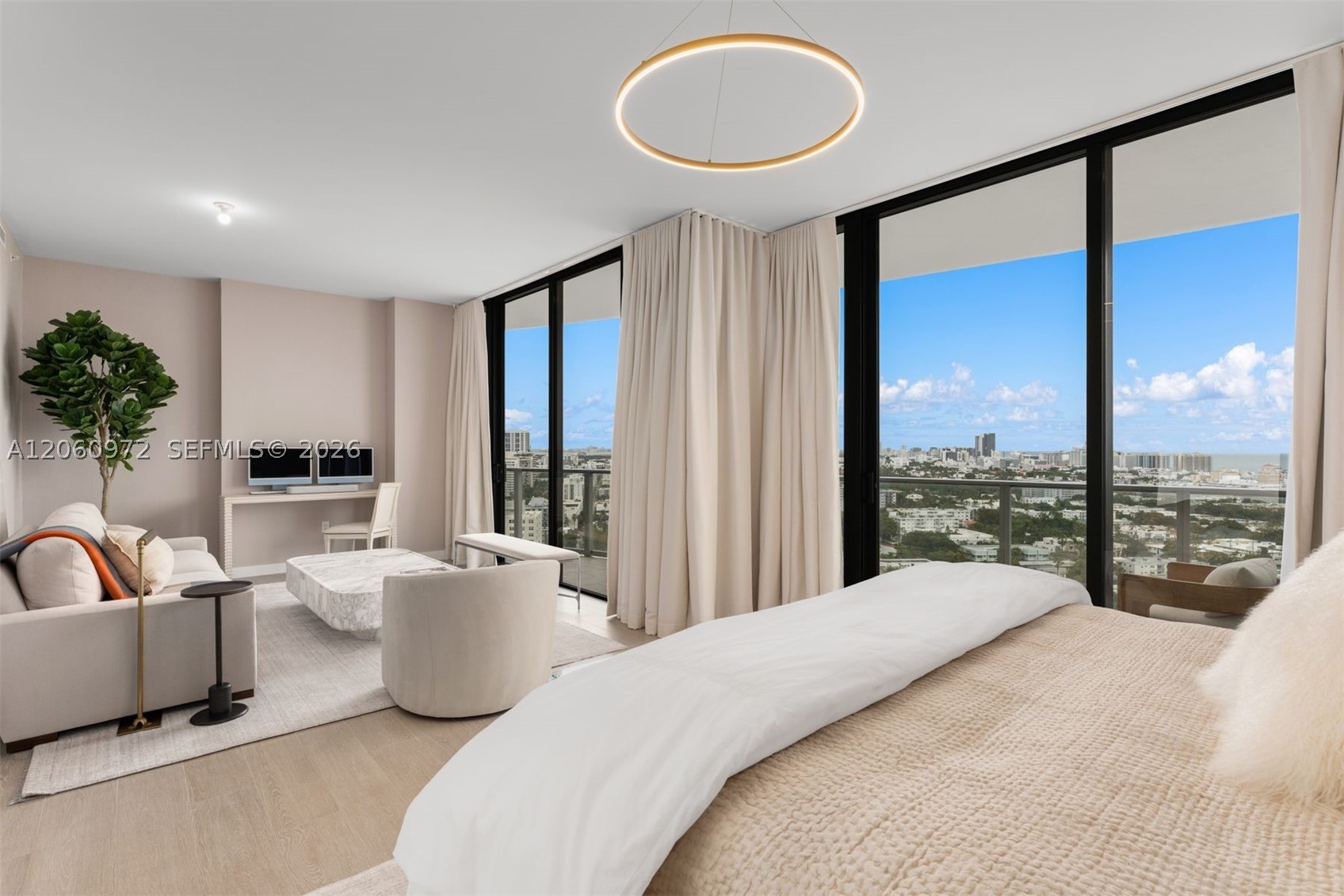 500 Alton Rd #2105 Miami Beach, FL 33139