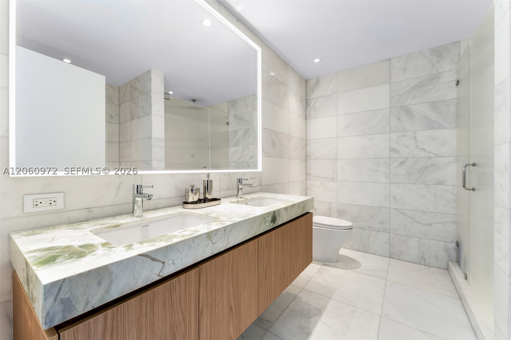 500 Alton Rd #2105 Miami Beach, FL 33139