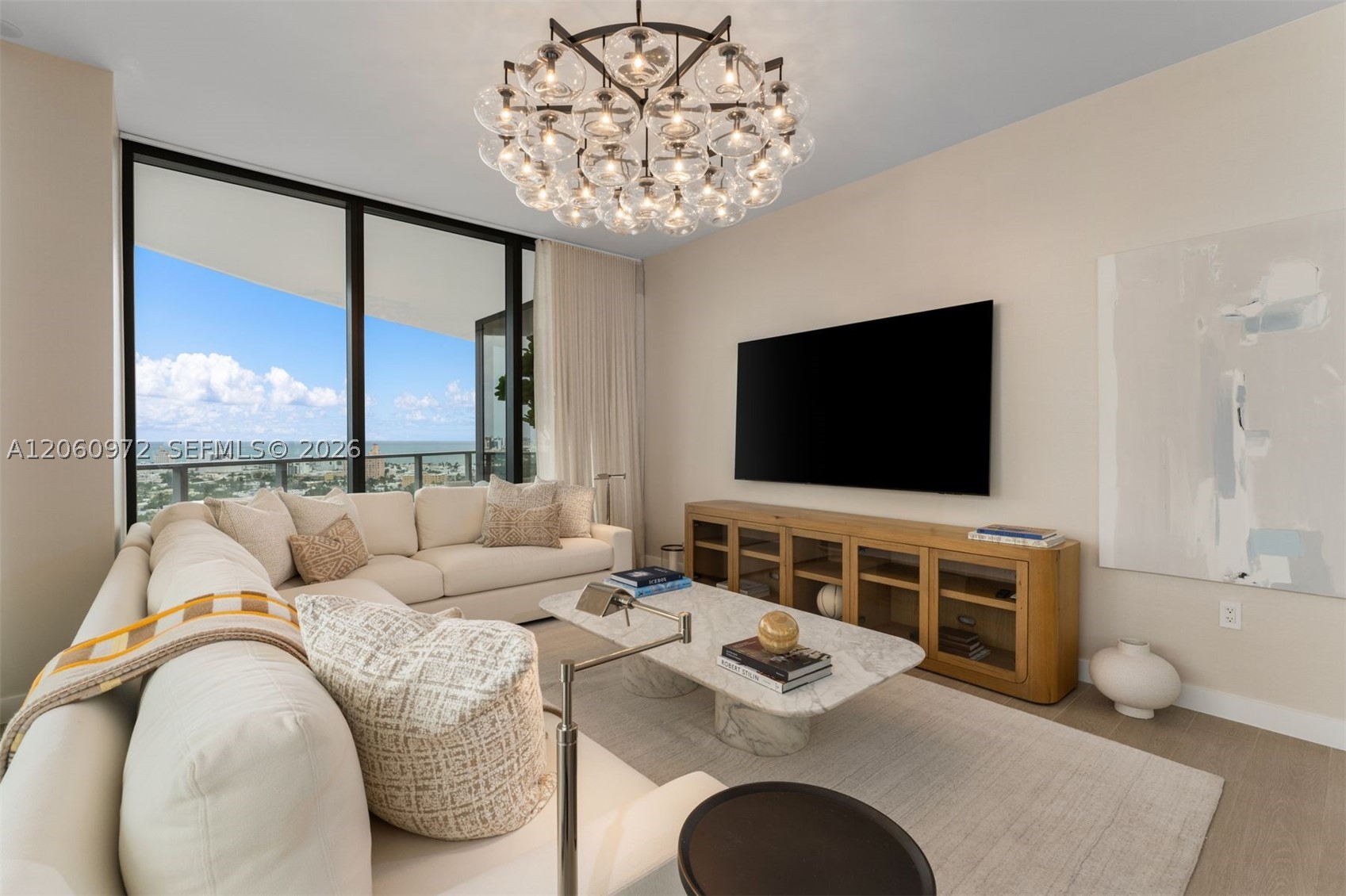 500 Alton Rd #2105 Miami Beach, FL 33139