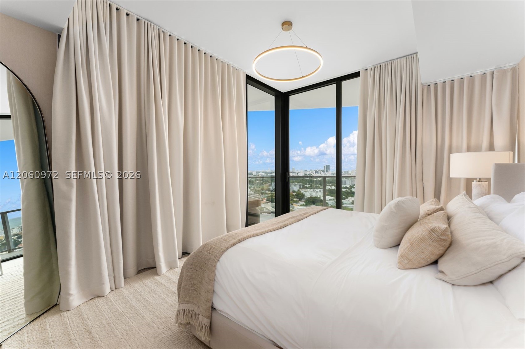 500 Alton Rd #2105 Miami Beach, FL 33139