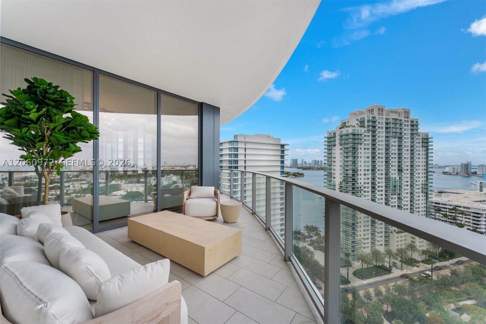 500 Alton Rd #2105 Miami Beach, FL 33139