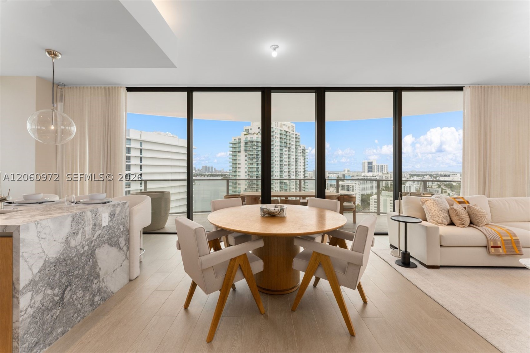 500 Alton Rd #2105 Miami Beach, FL 33139