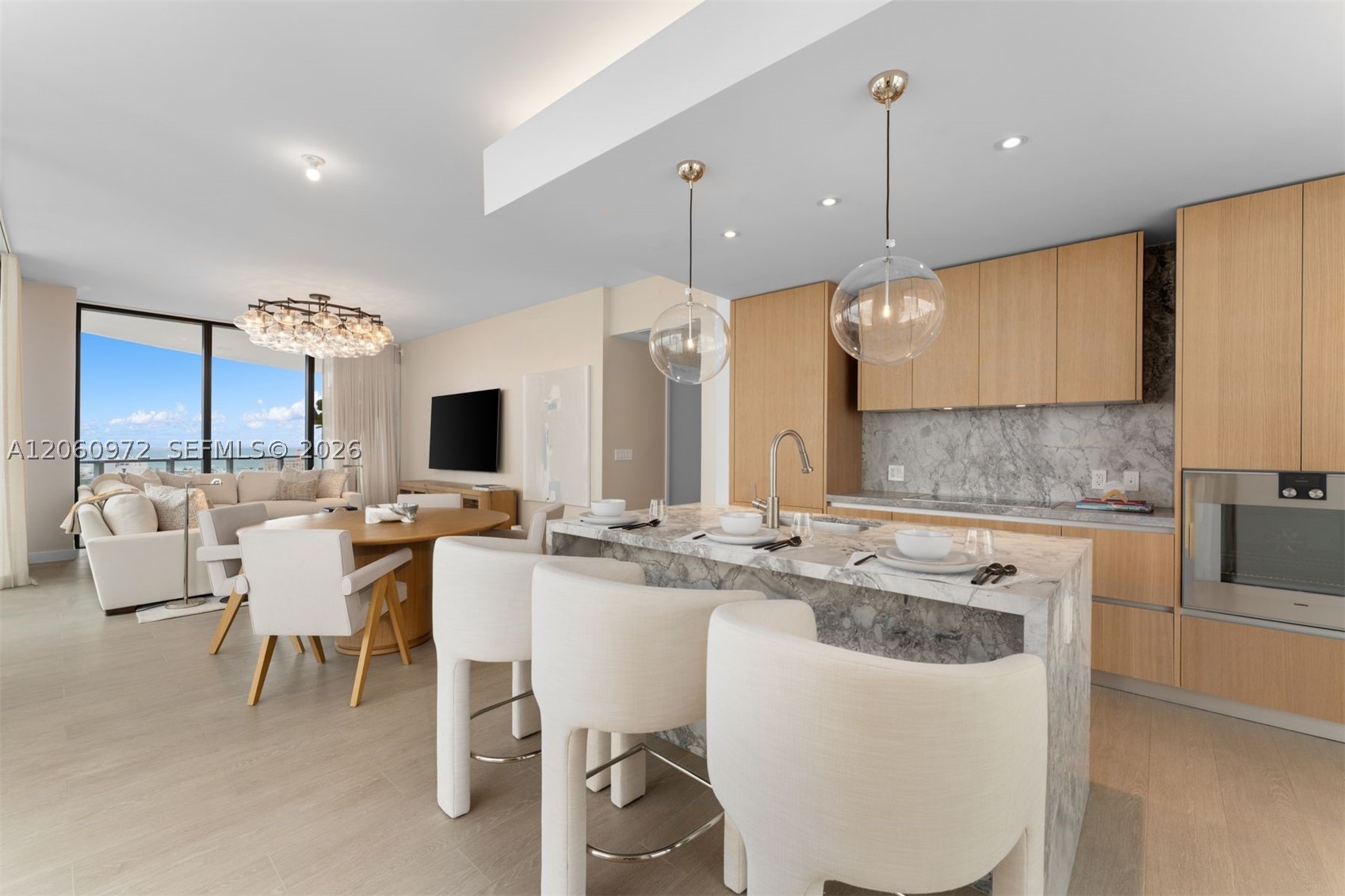 500 Alton Rd #2105 Miami Beach, FL 33139