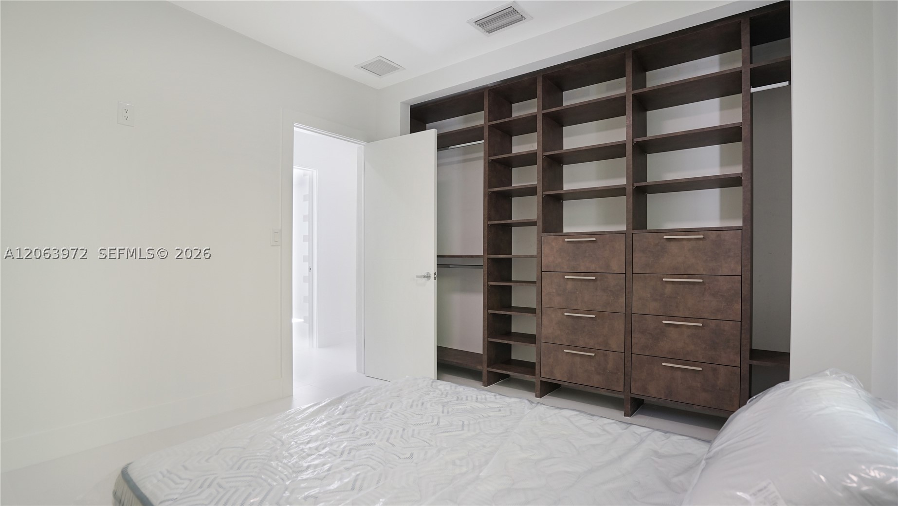 711 Sunset Rd #711 Coral Gables, FL 33143