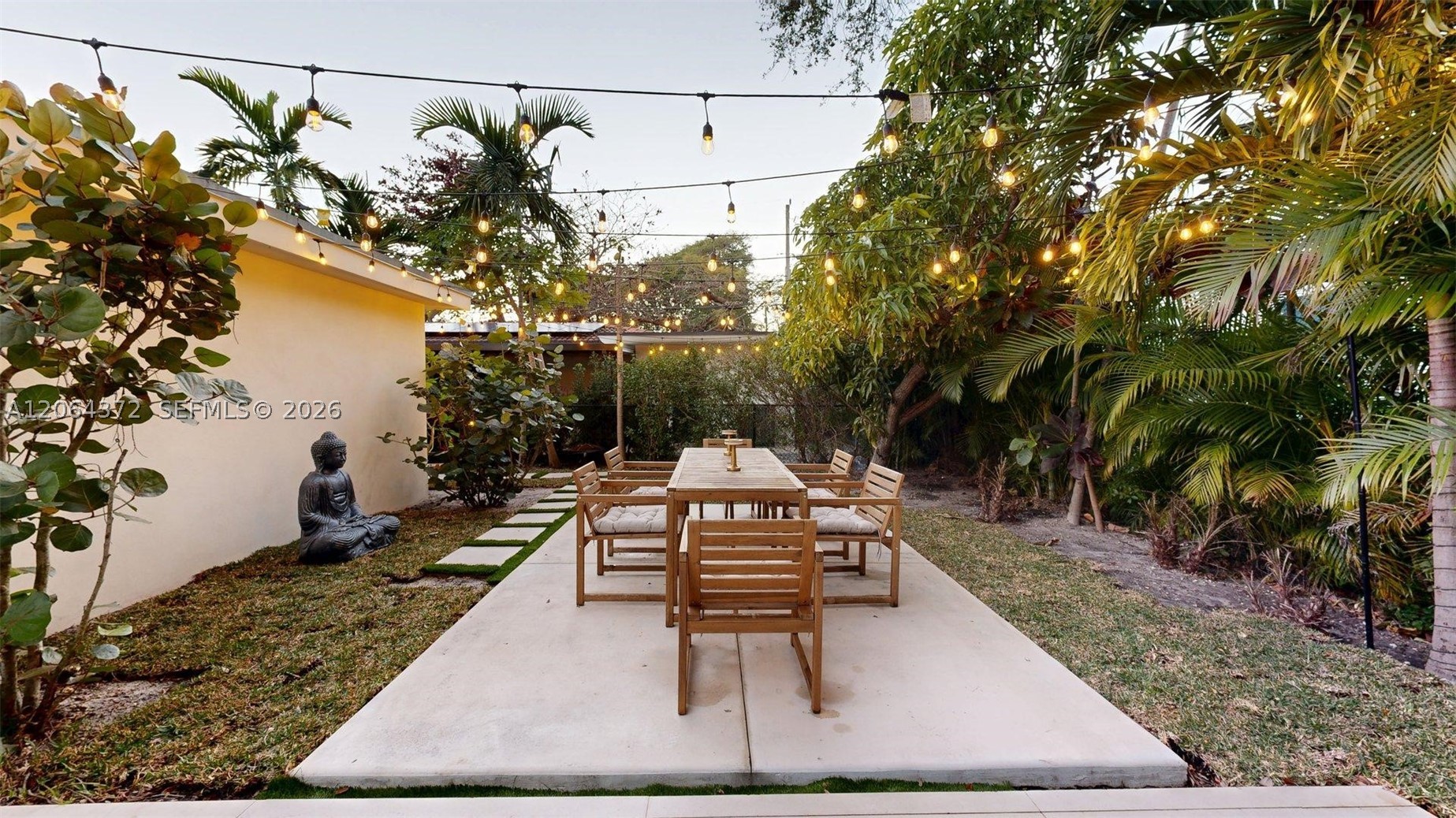 1277 SW 19th St Miami, FL 33145