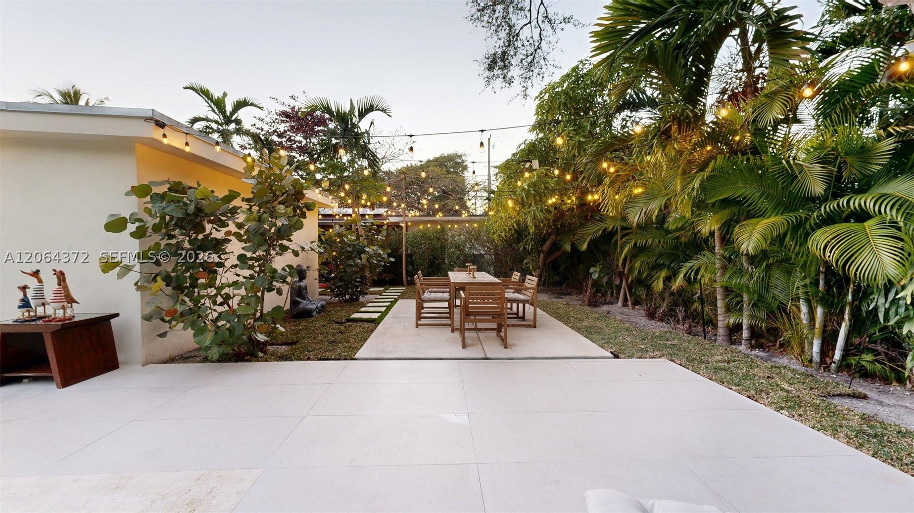 1277 SW 19th St Miami, FL 33145