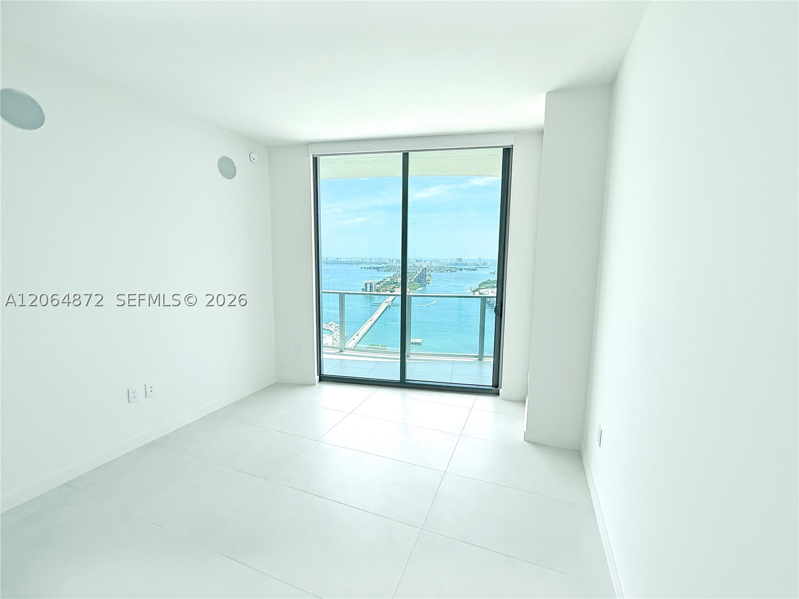 image Casa Bella Residences8