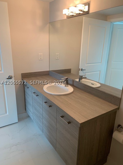image 400 Sunny Isles9