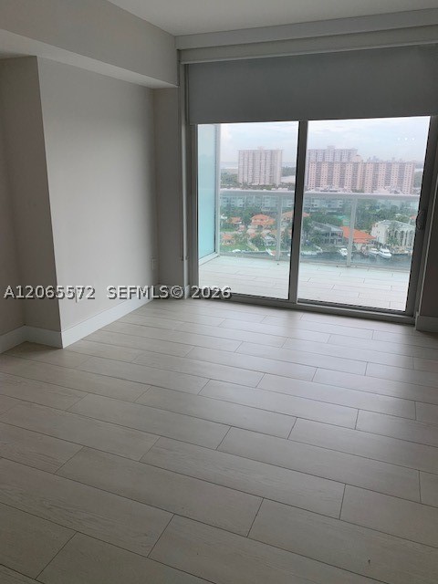 image 400 Sunny Isles5