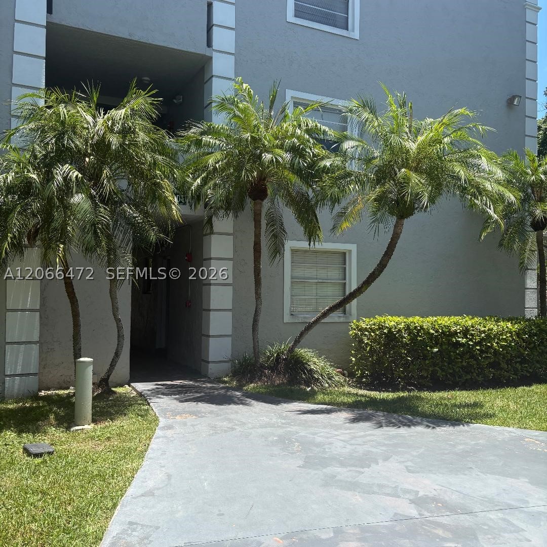17255 SW 95th Ave #D153 Palmetto Bay, FL 33157