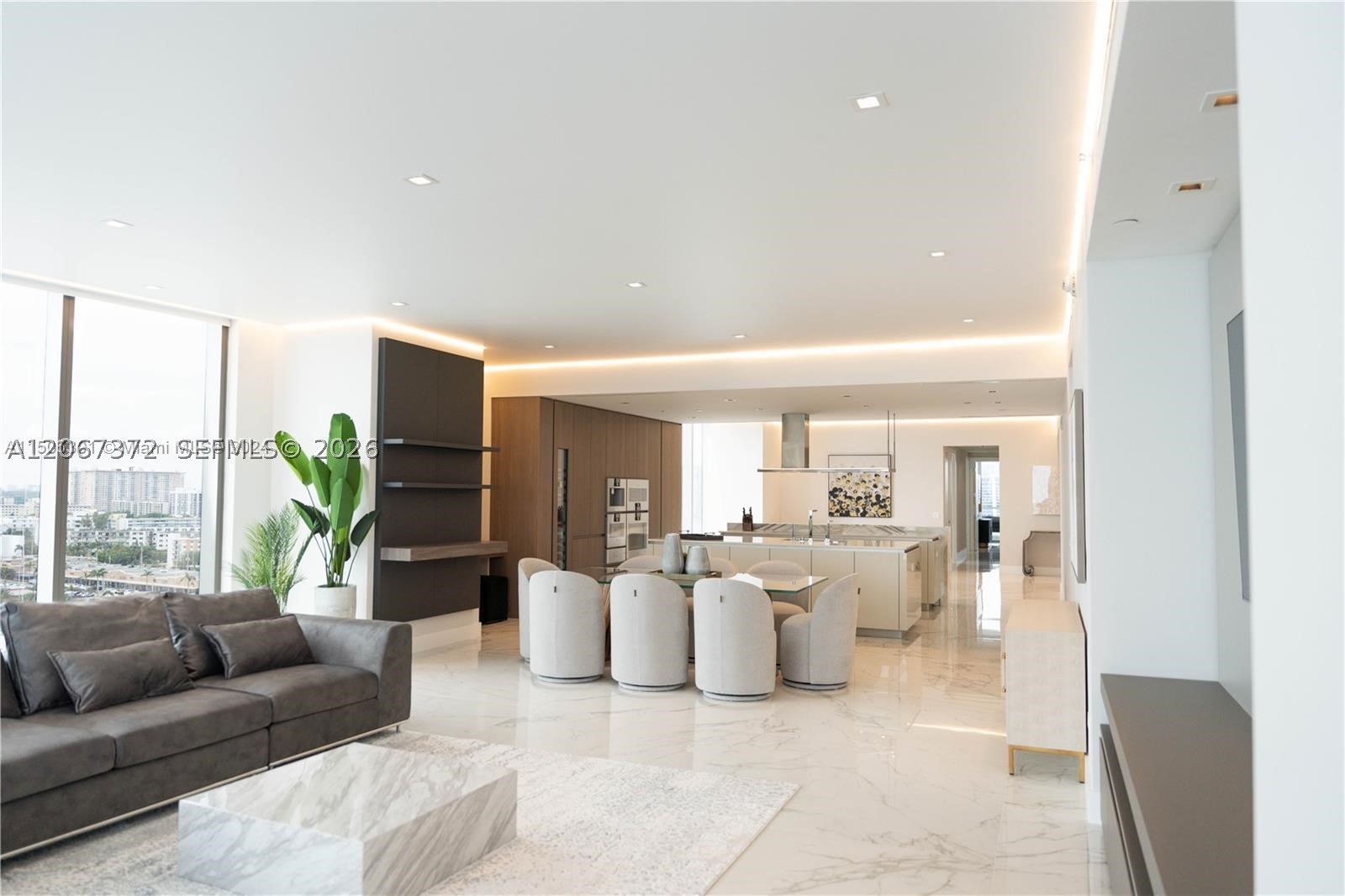 18501 Collins Ave #1104 Sunny Isles Beach, FL 33160