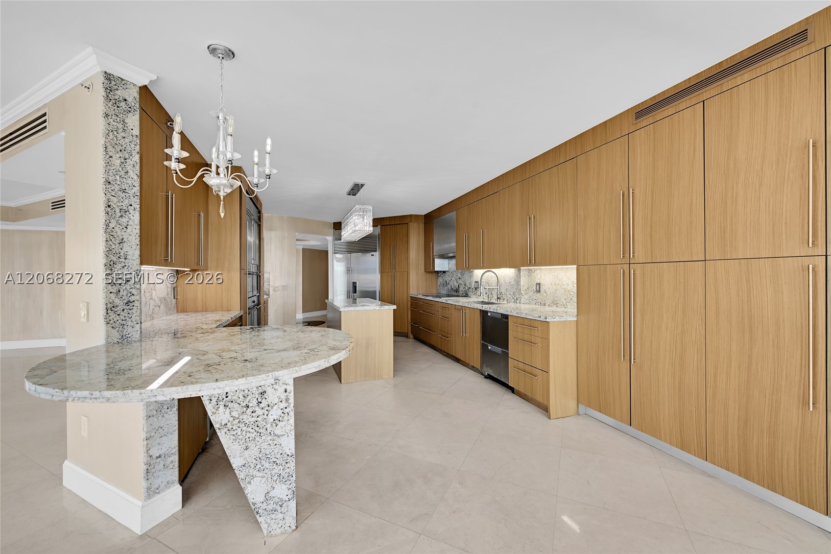 3370 Hidden Bay Dr #2813 Aventura, FL 33180