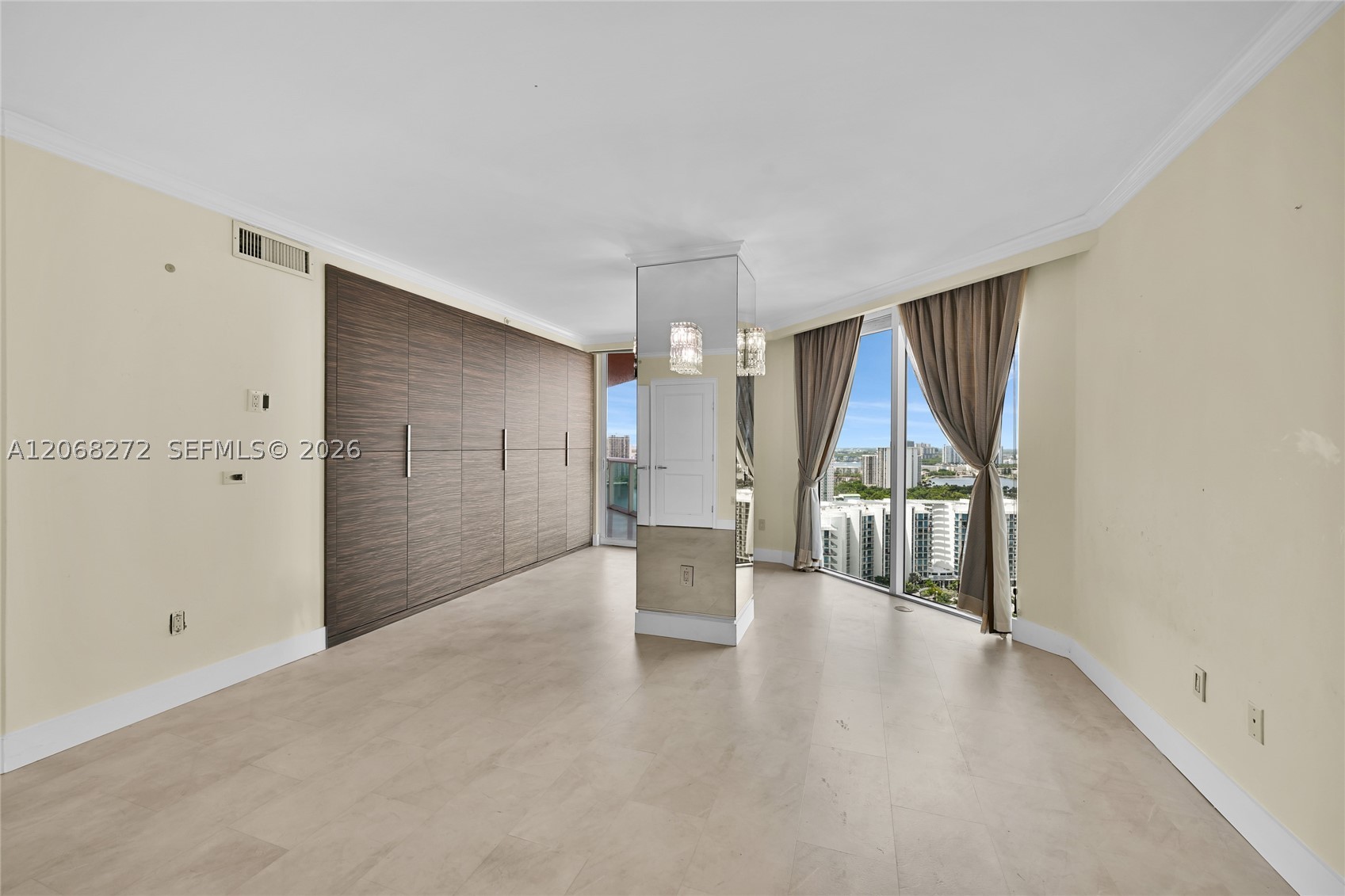 3370 Hidden Bay Dr #2813 Aventura, FL 33180