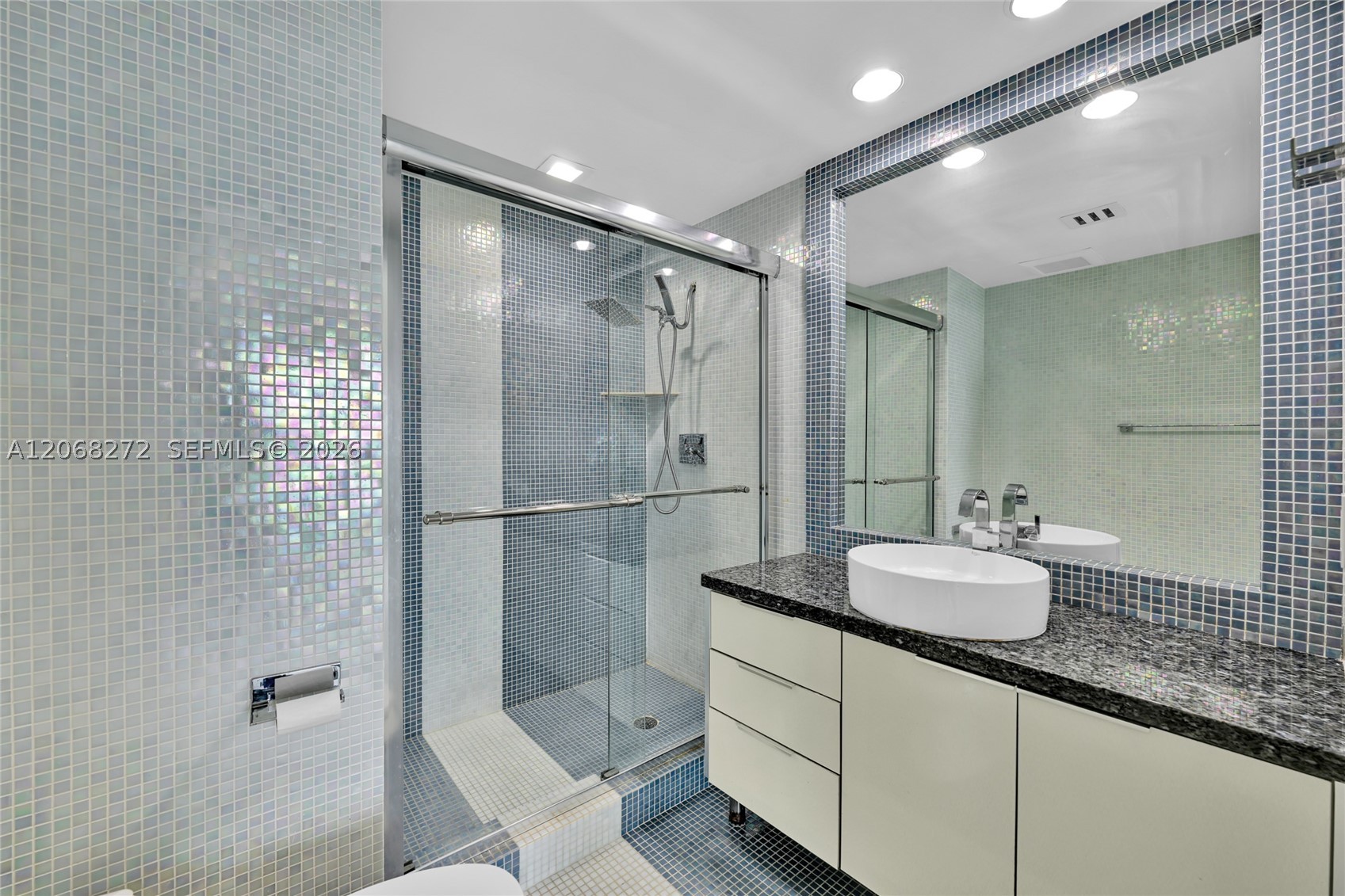 3370 Hidden Bay Dr #2813 Aventura, FL 33180