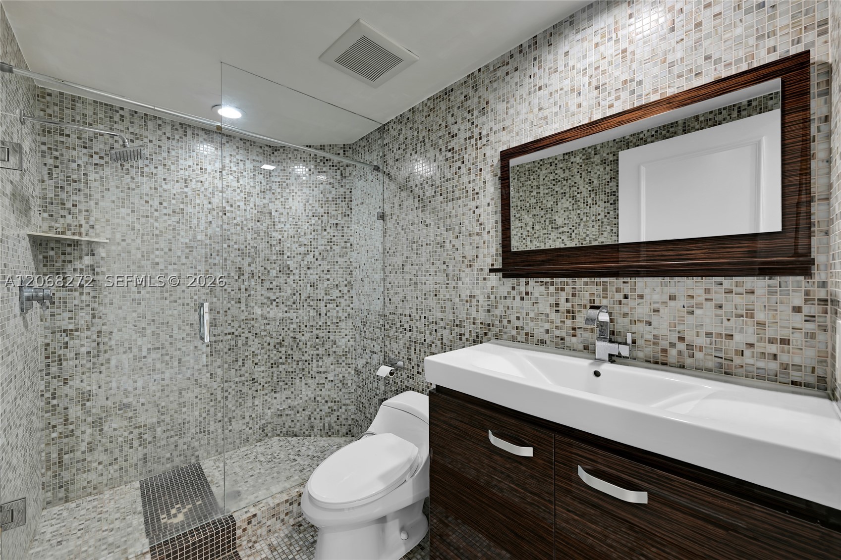 3370 Hidden Bay Dr #2813 Aventura, FL 33180