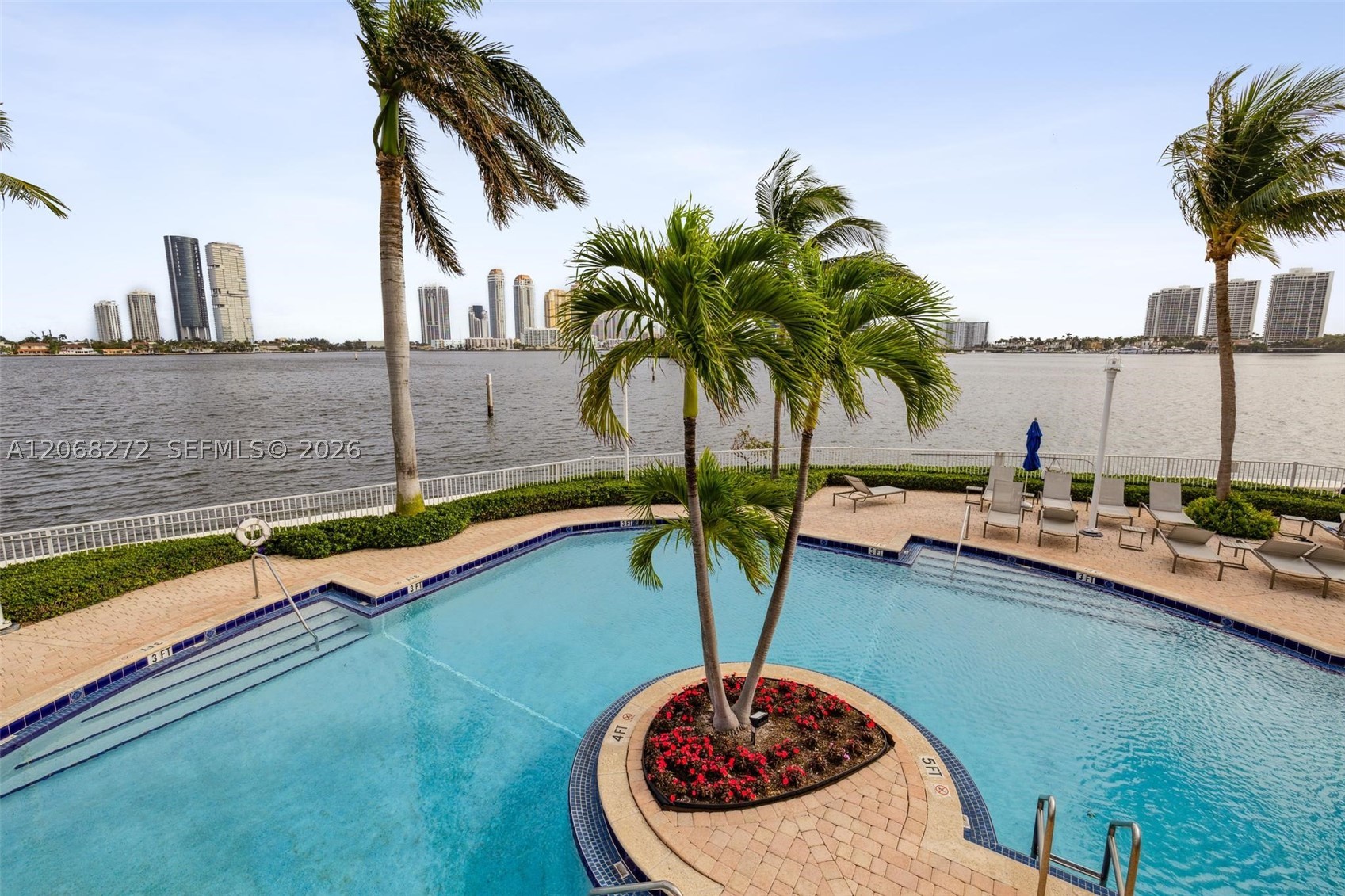 3370 Hidden Bay Dr #2813 Aventura, FL 33180