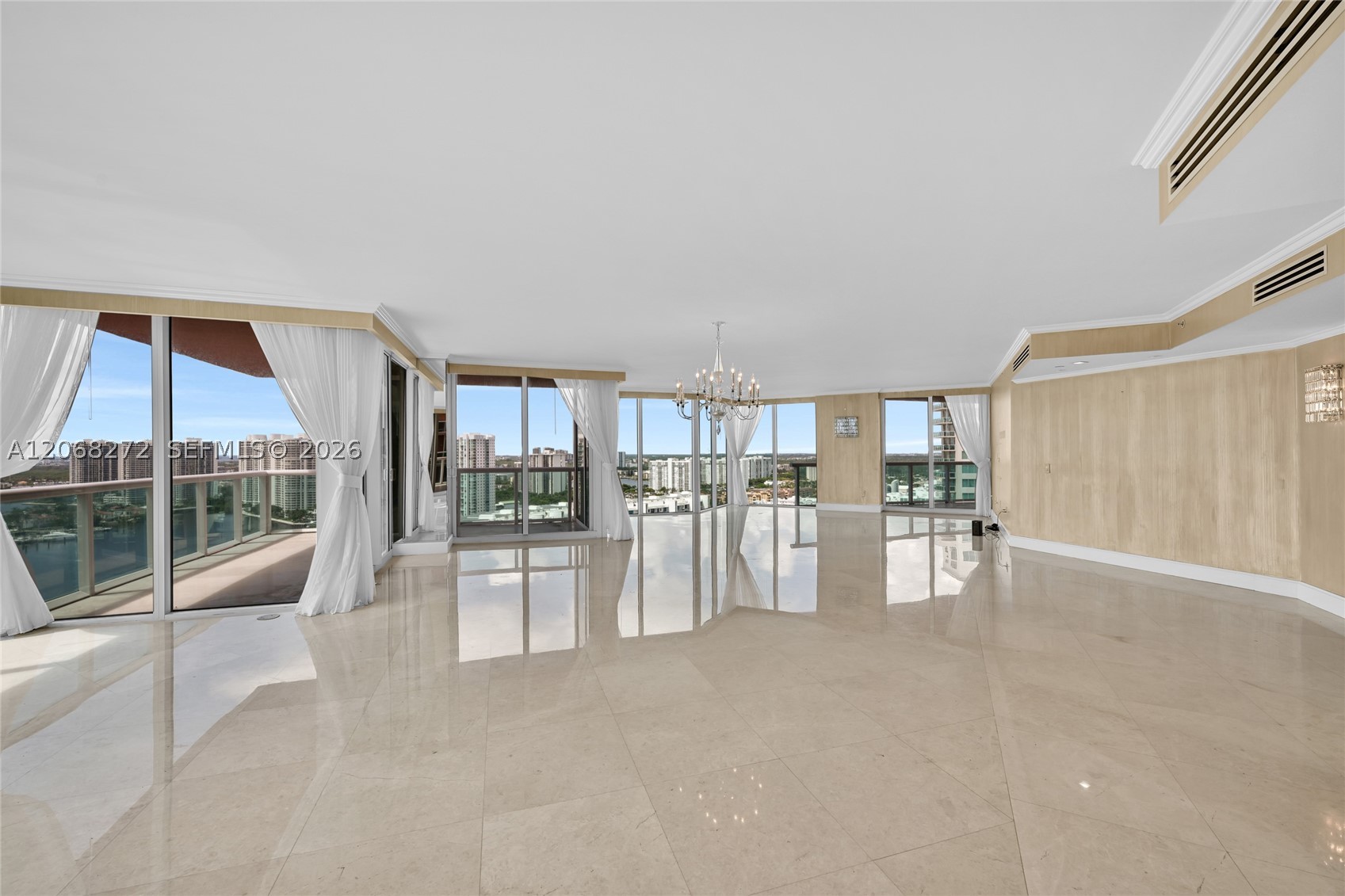 3370 Hidden Bay Dr #2813 Aventura, FL 33180