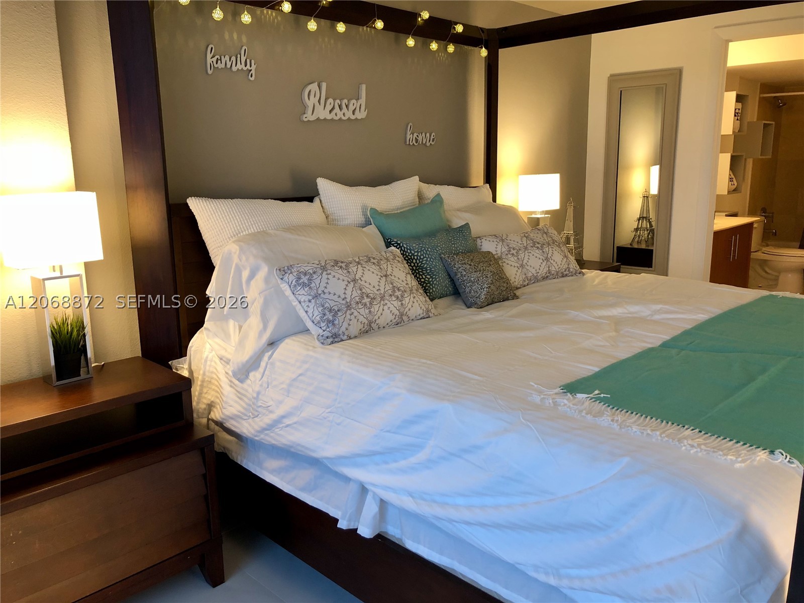 image Harbour House9
