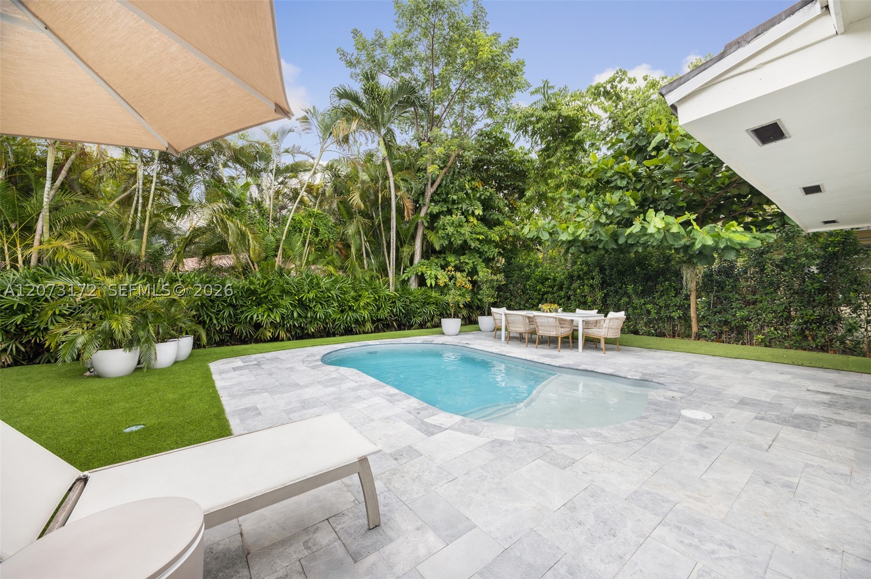406 Miller Rd Coral Gables, FL 33146
