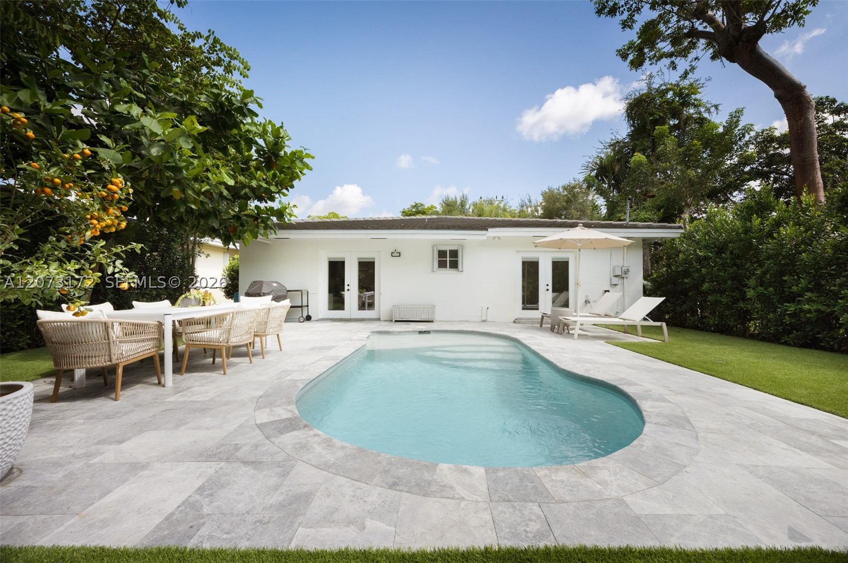 406 Miller Rd Coral Gables, FL 33146