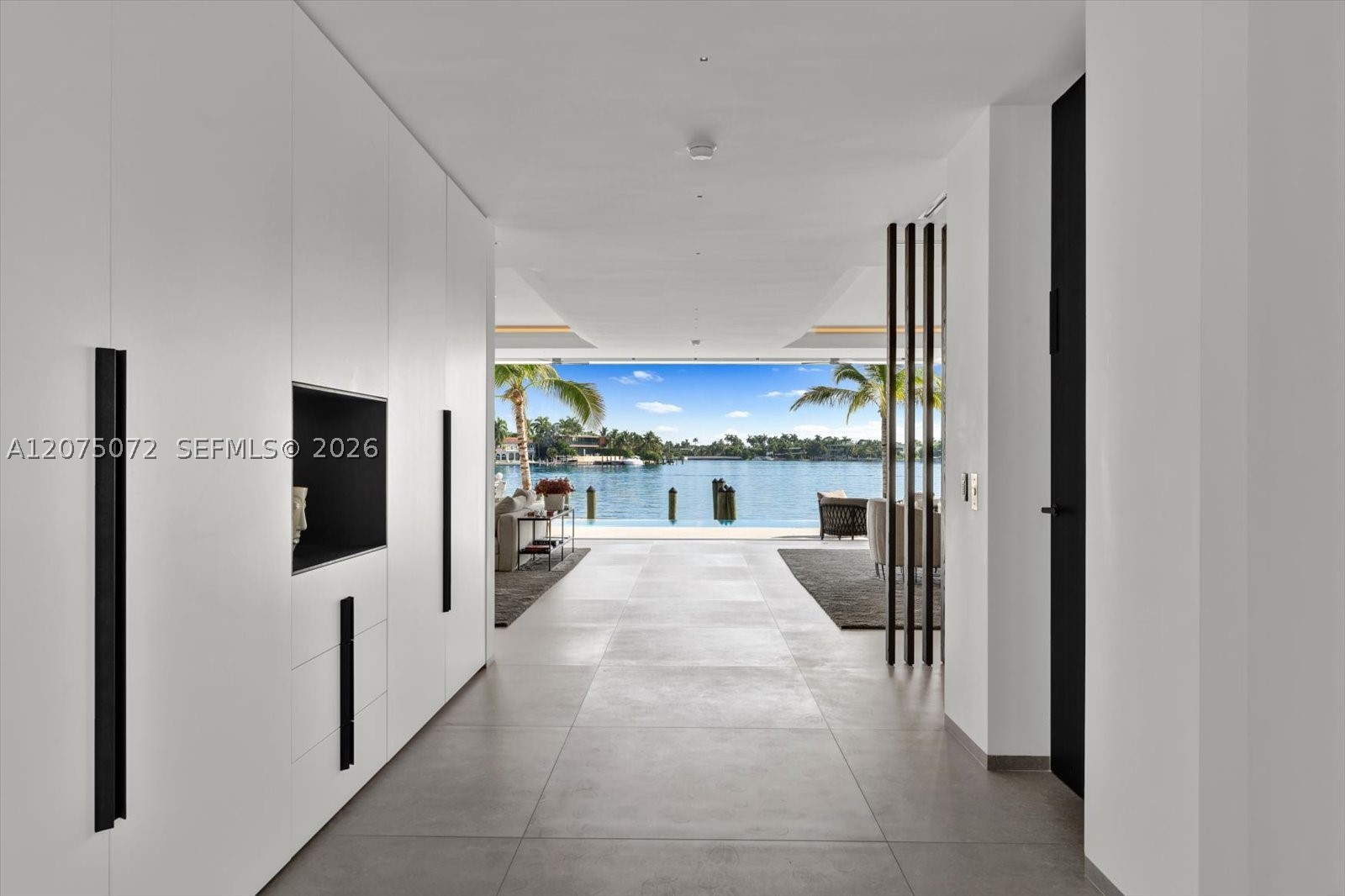 375 N Hibiscus Dr Miami Beach, FL 33139