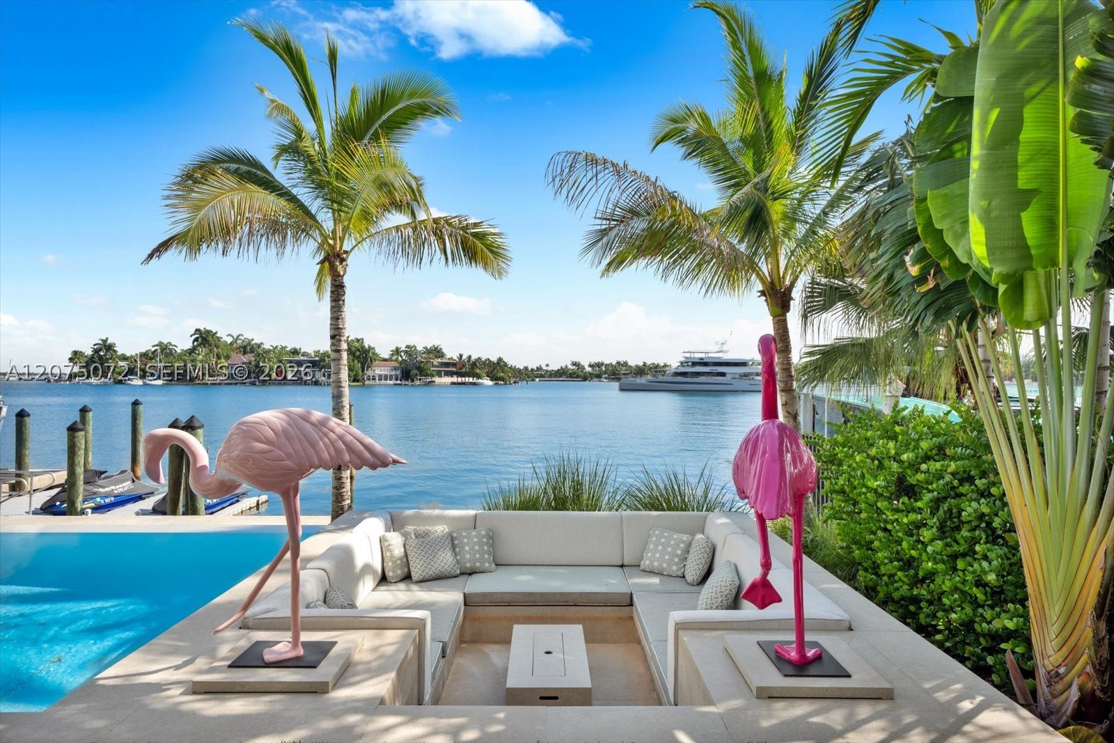 375 N Hibiscus Dr Miami Beach, FL 33139