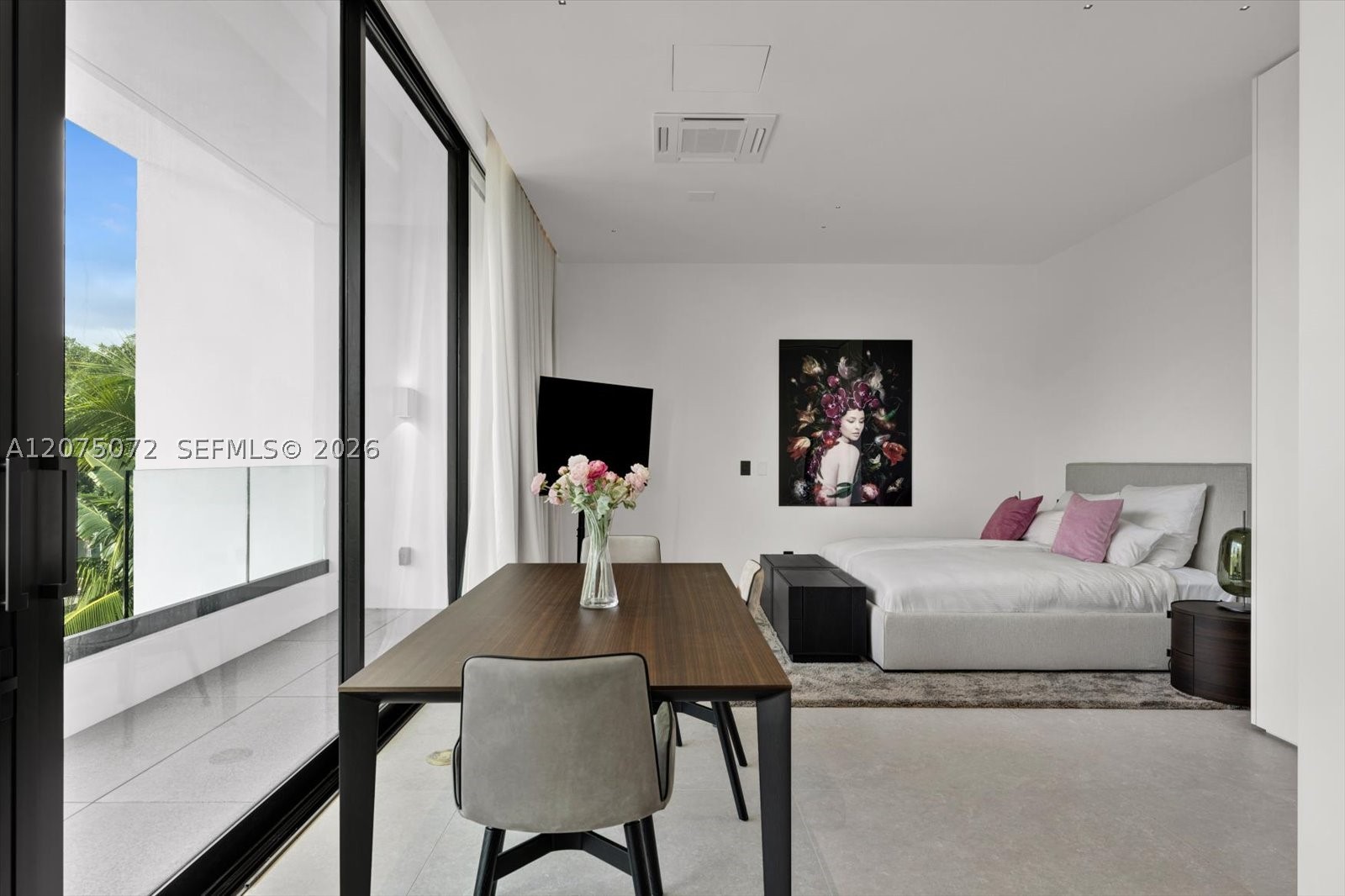 375 N Hibiscus Dr Miami Beach, FL 33139