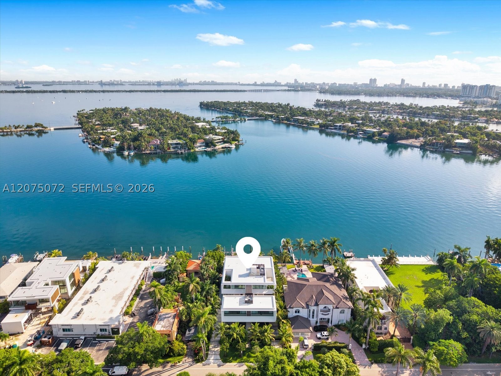 375 N Hibiscus Dr Miami Beach, FL 33139