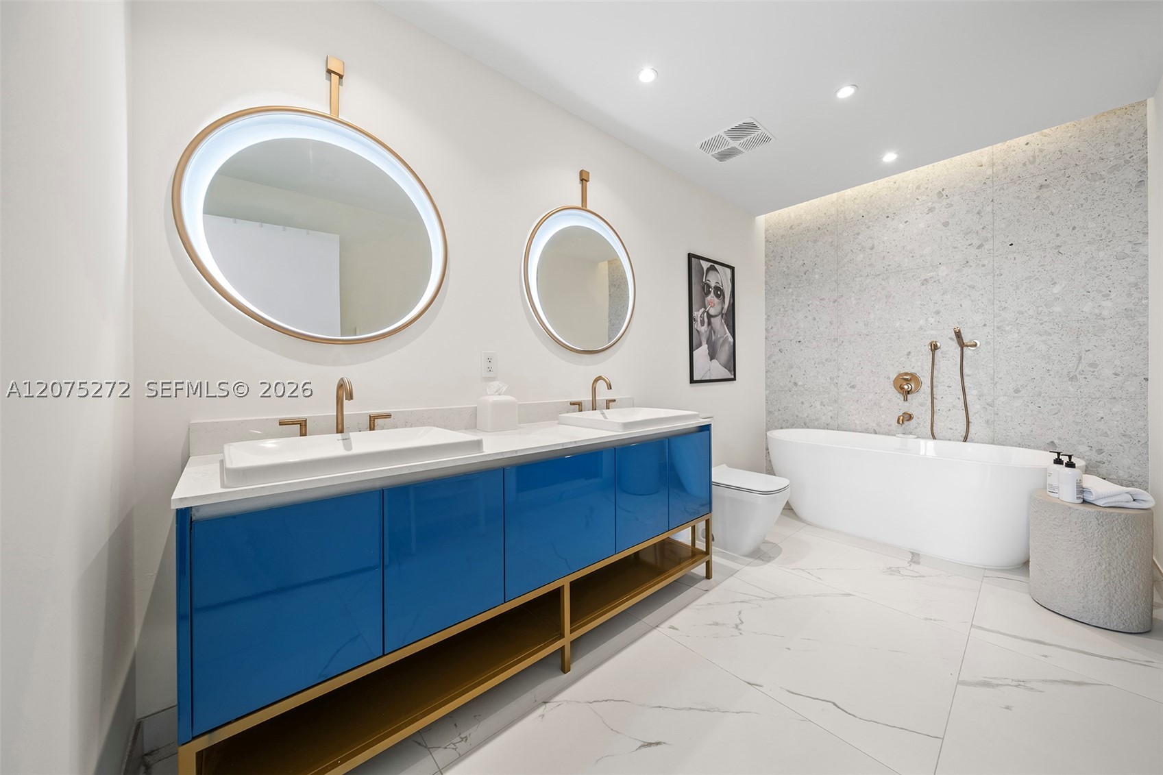 image Mr. C Residences11