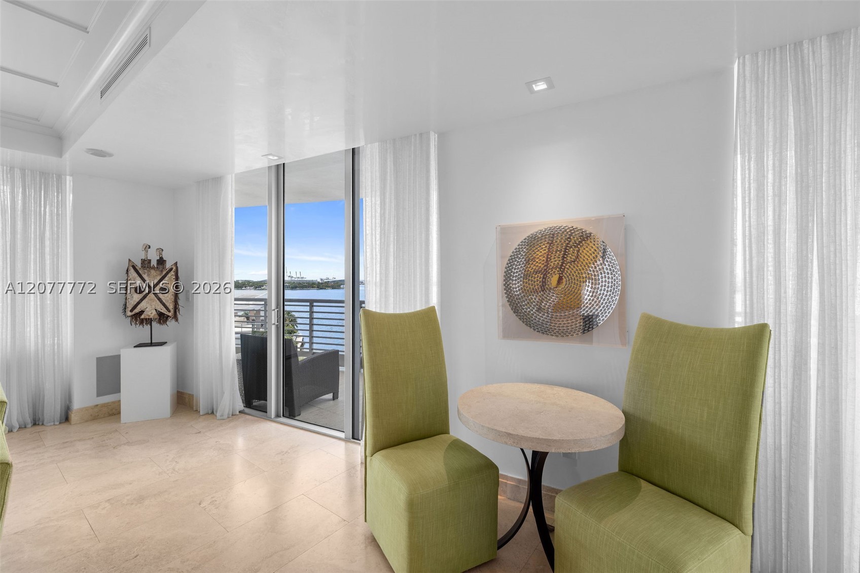 1445 16th St #902 Miami Beach, FL 33139