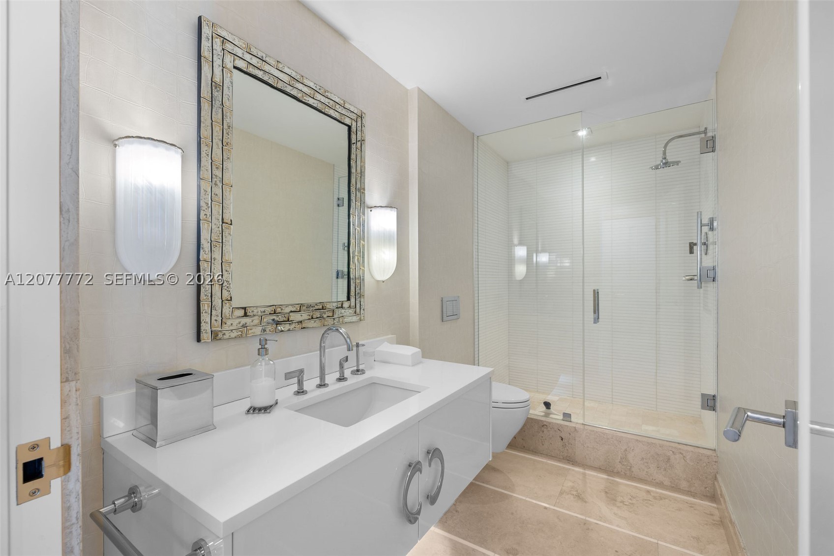 1445 16th St #902 Miami Beach, FL 33139