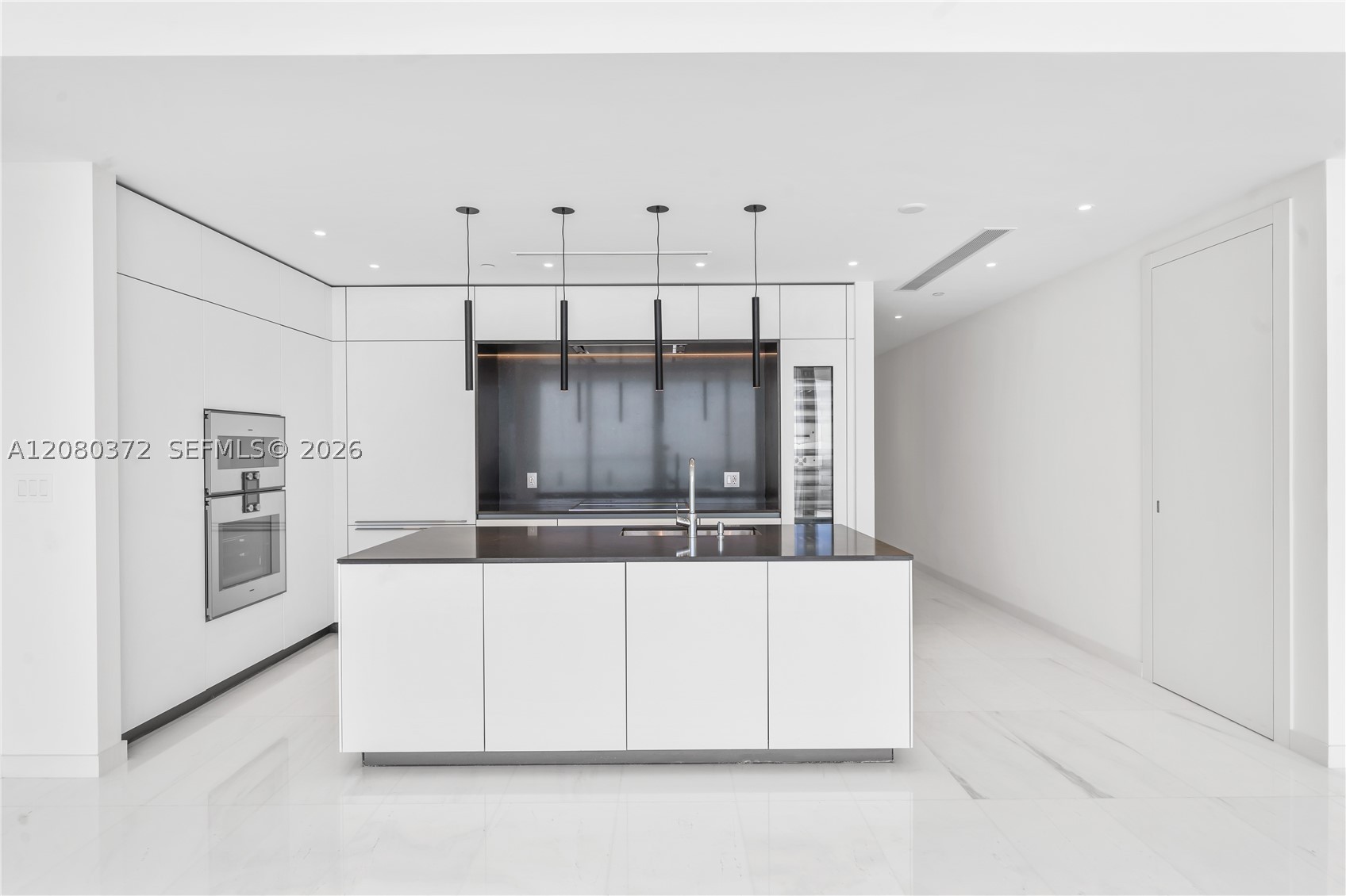 image Aston Martin Residences12