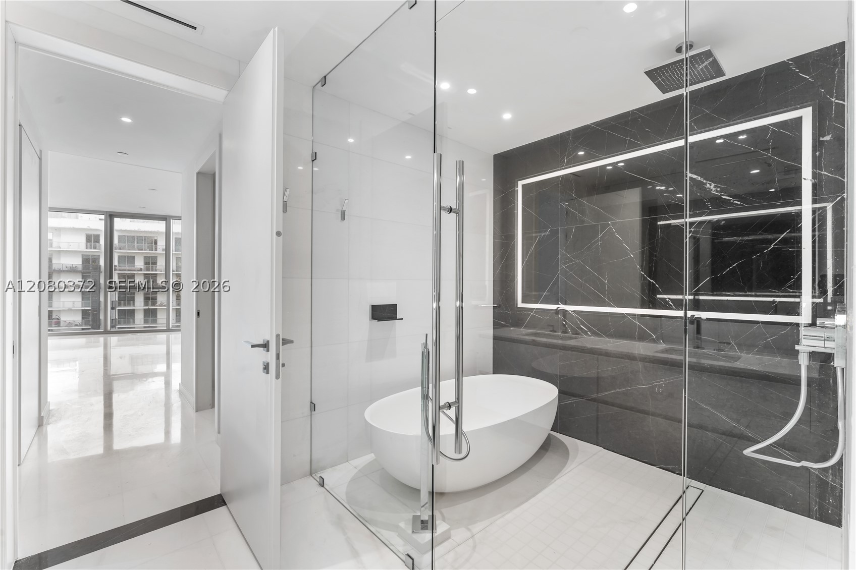 image Aston Martin Residences19