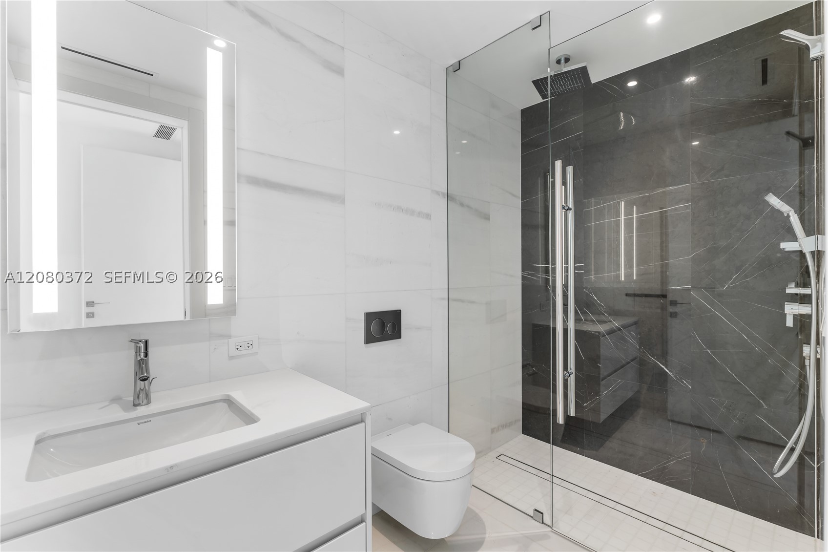 image Aston Martin Residences26