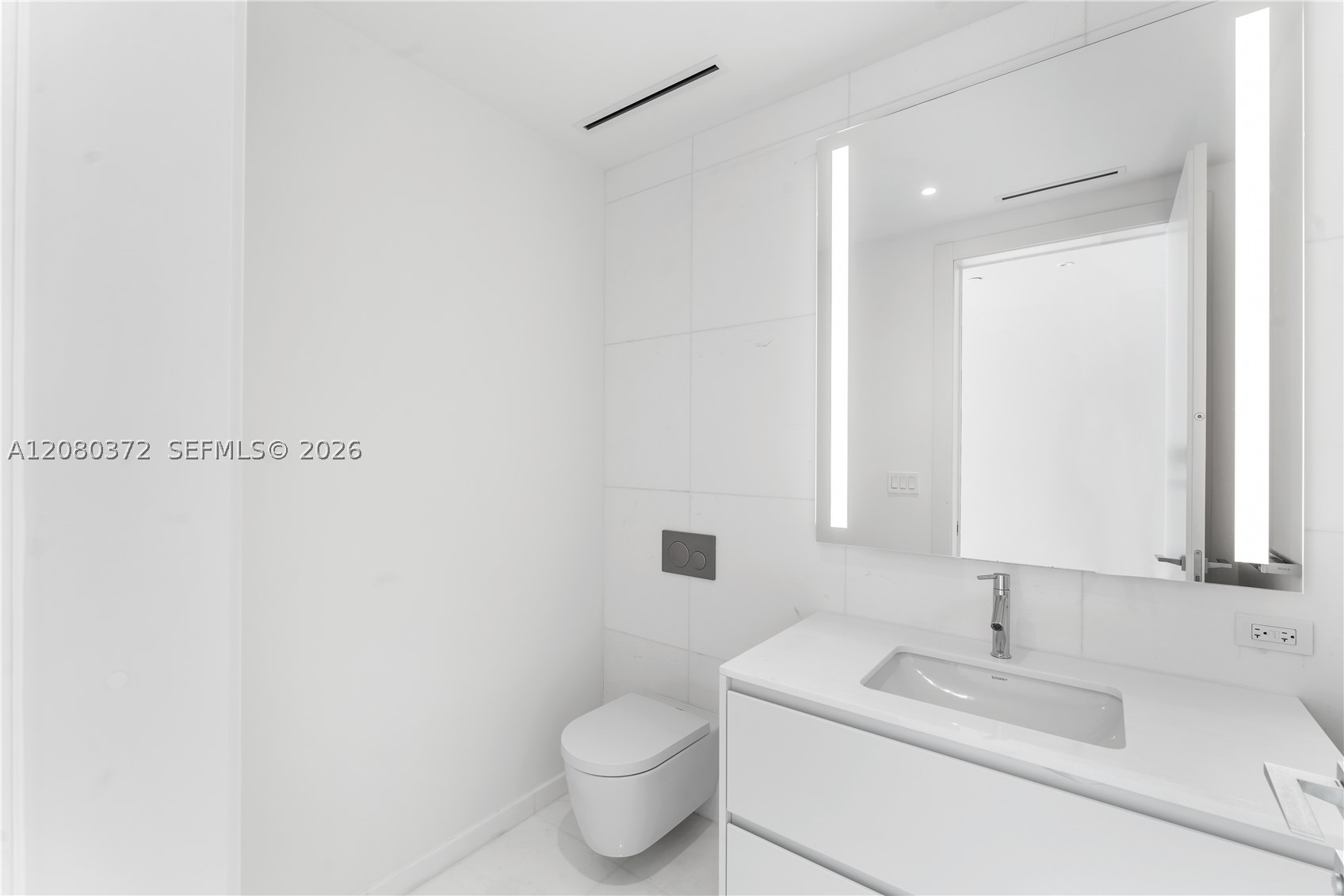 image Aston Martin Residences28