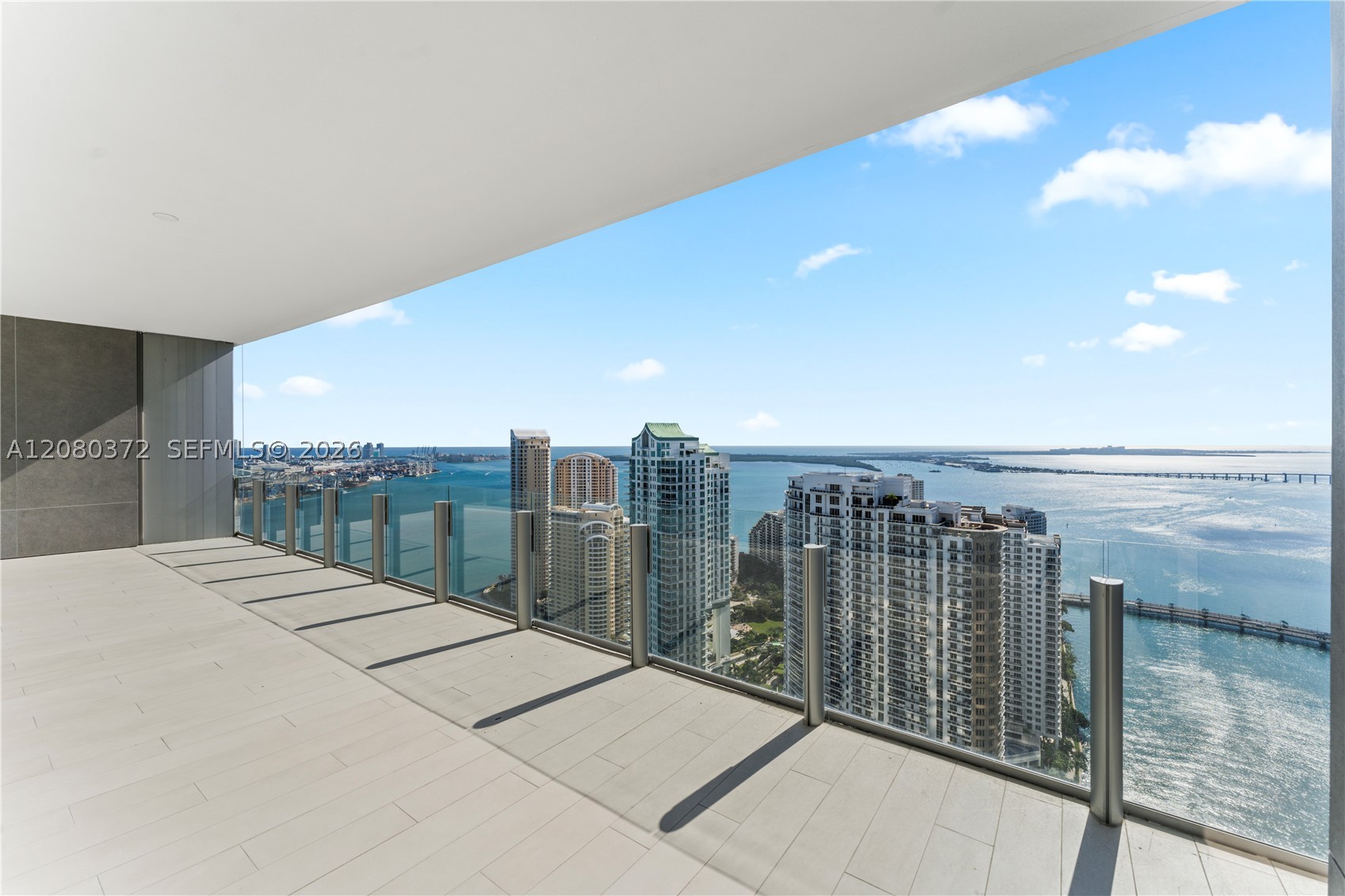 image Aston Martin Residences2