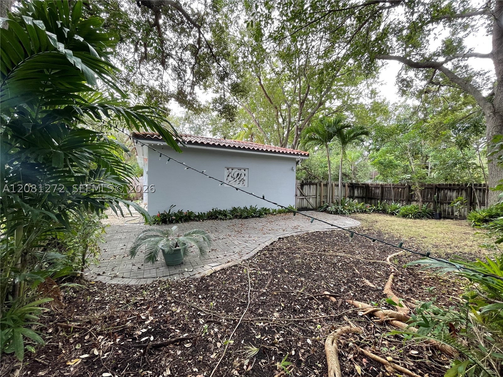 2935 Calusa St Miami, FL 33133