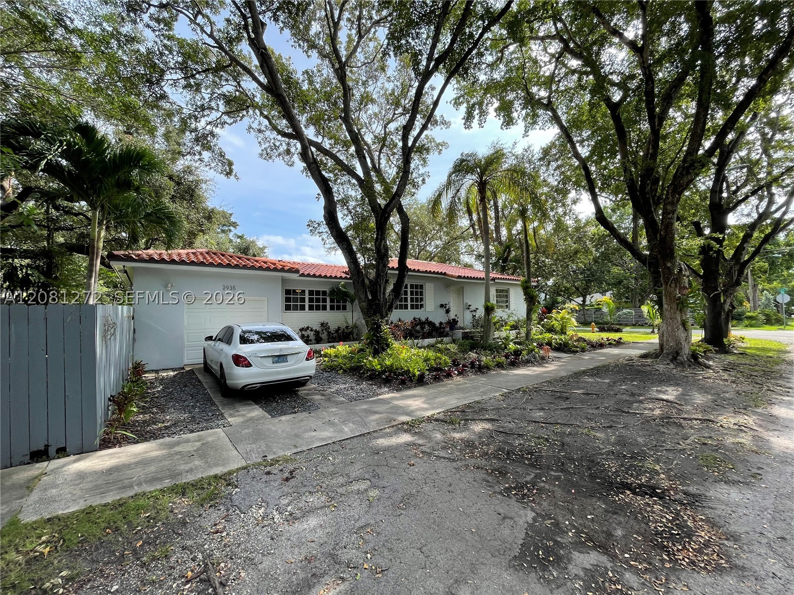 2935 Calusa St Miami, FL 33133